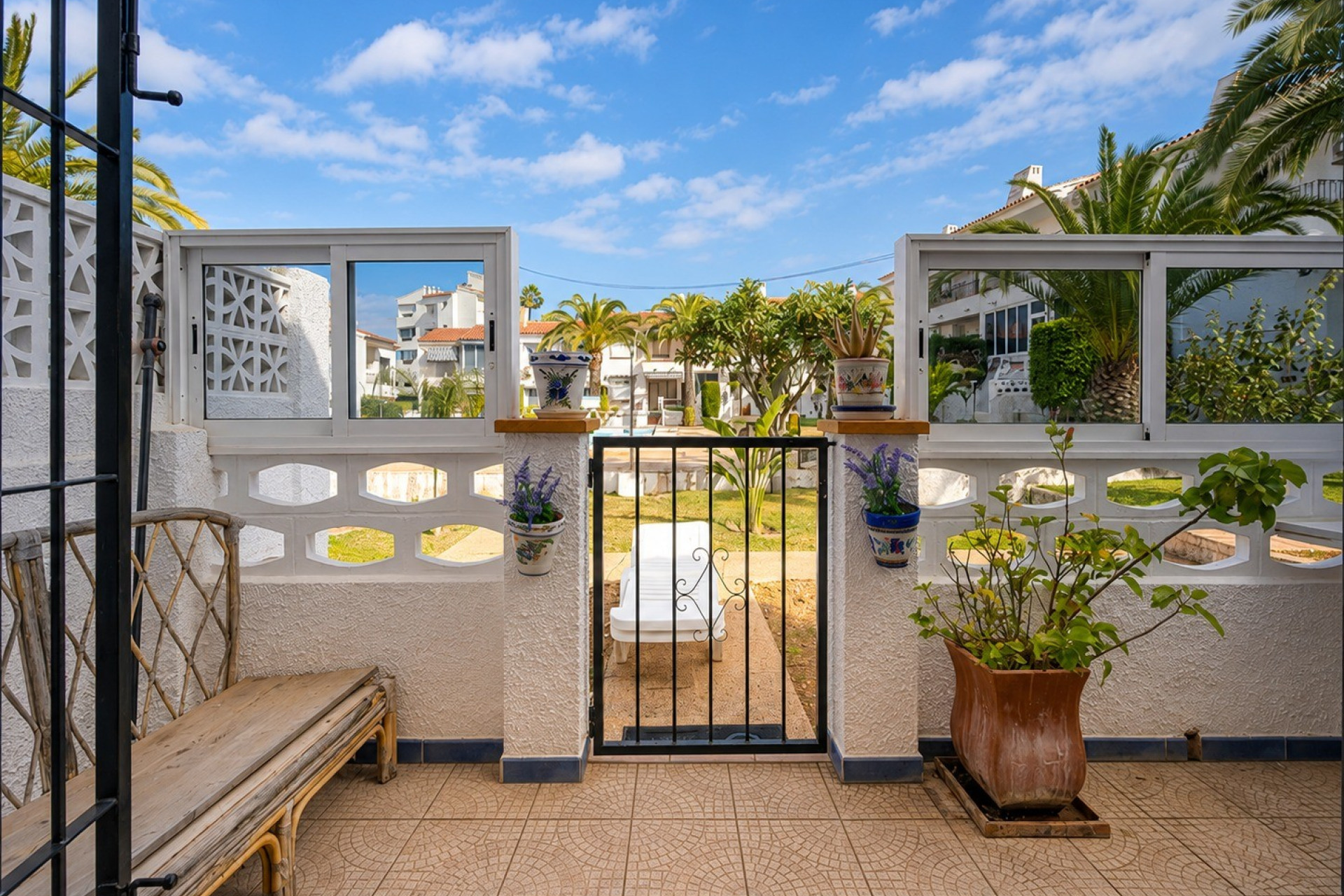 Resale - Townhouse - Albir