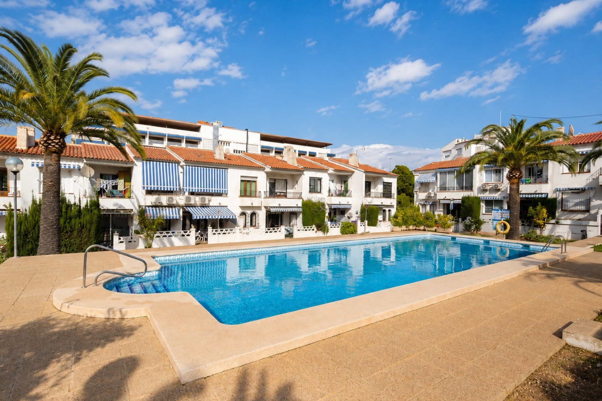 Resale - Townhouse - Albir