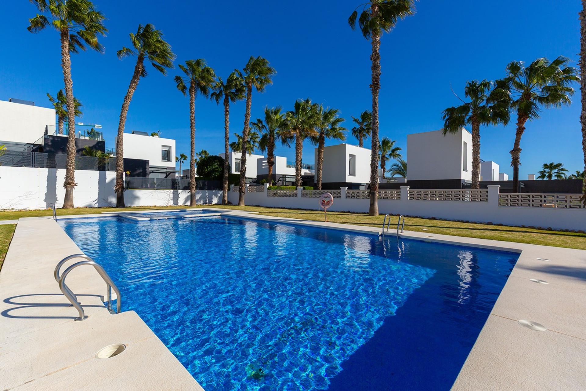 Resale - Townhouse - Algorfa - La Finca Golf