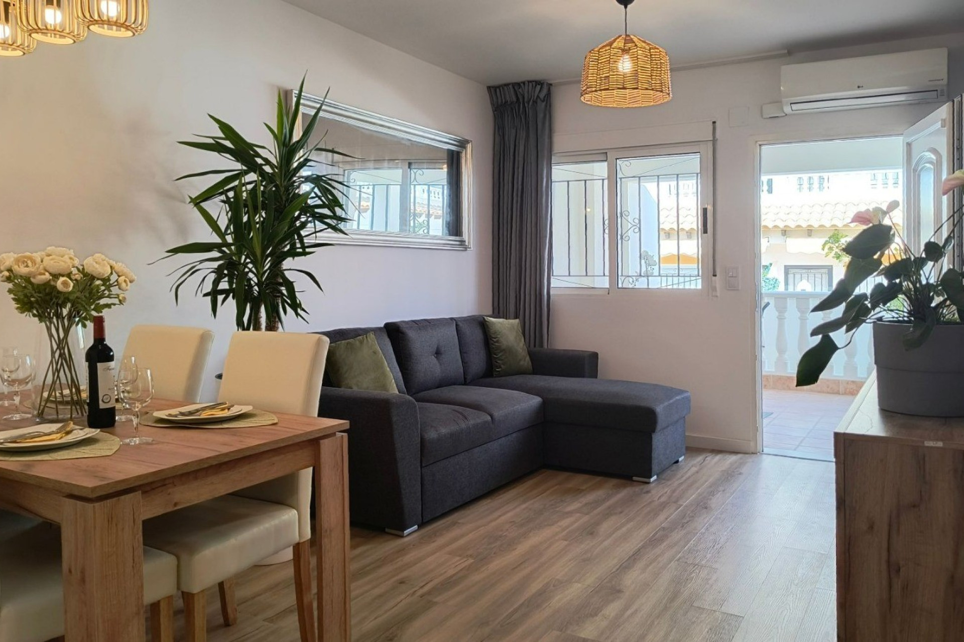 Resale - Townhouse - Alicante - La Florida