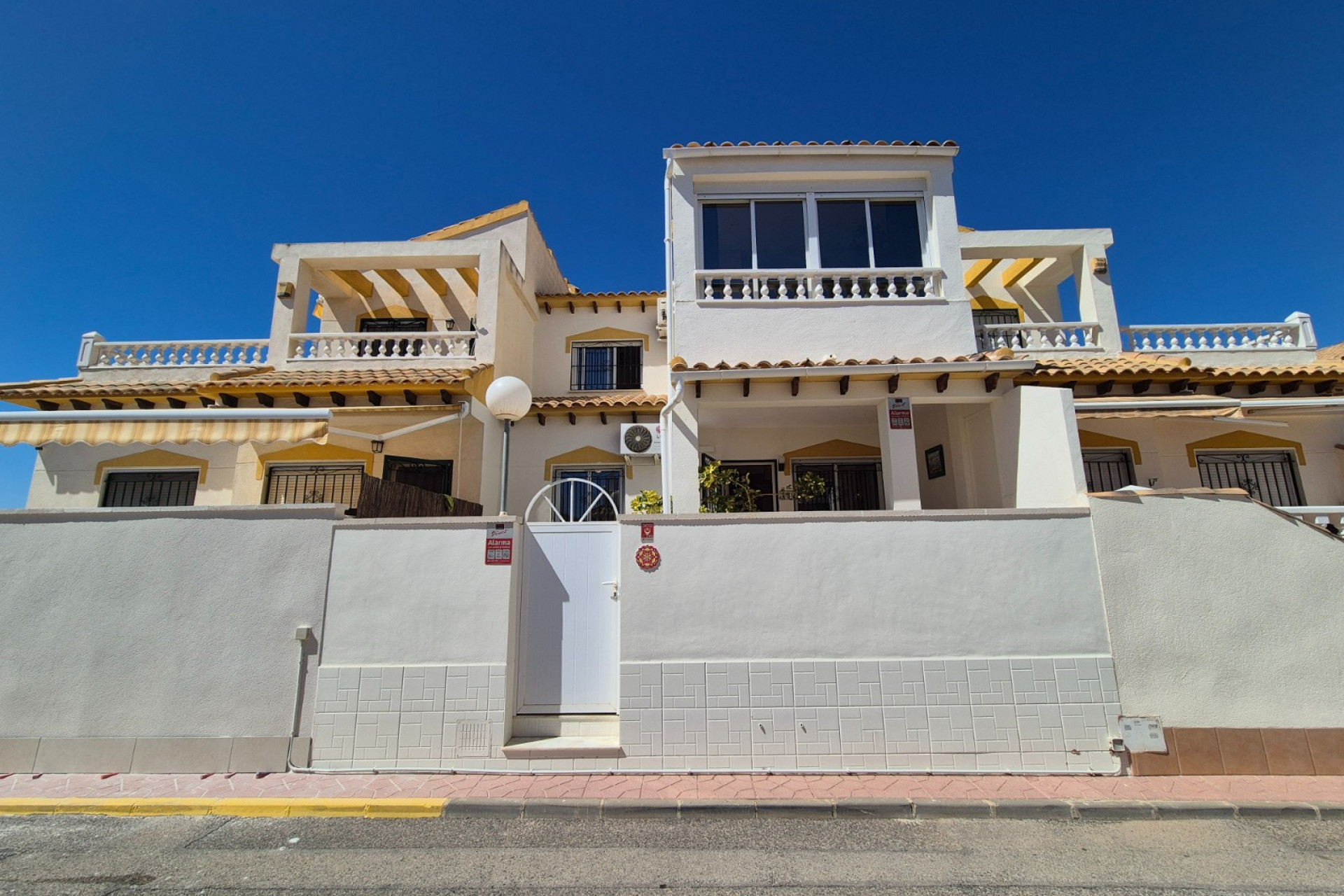 Resale - Townhouse - Alicante - La Florida