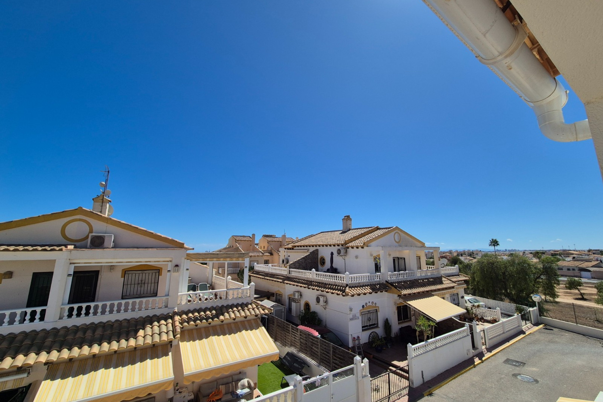 Resale - Townhouse - Alicante - La Florida