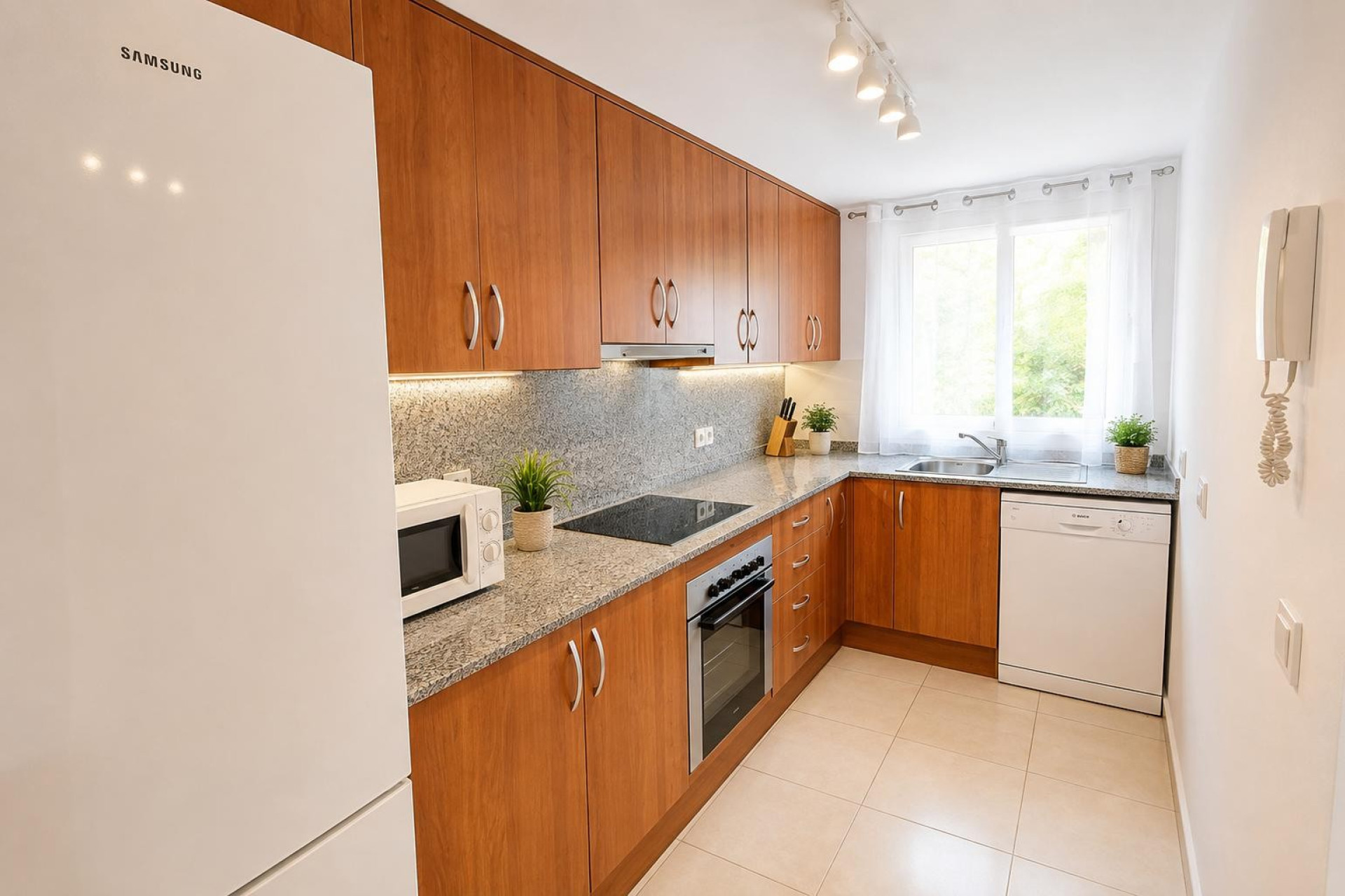 Resale - Townhouse - Calpe - Zona Puerto Blanco - Maryvilla