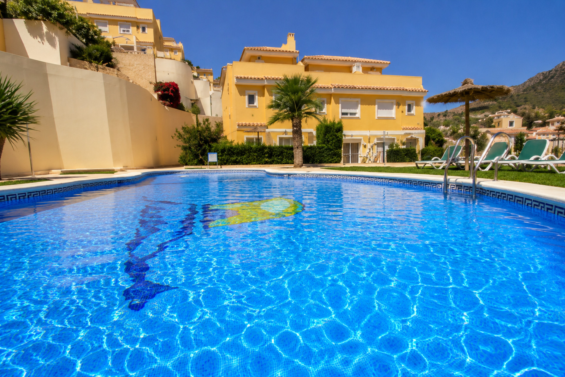 Resale - Townhouse - Calpe - Zona Puerto Blanco - Maryvilla