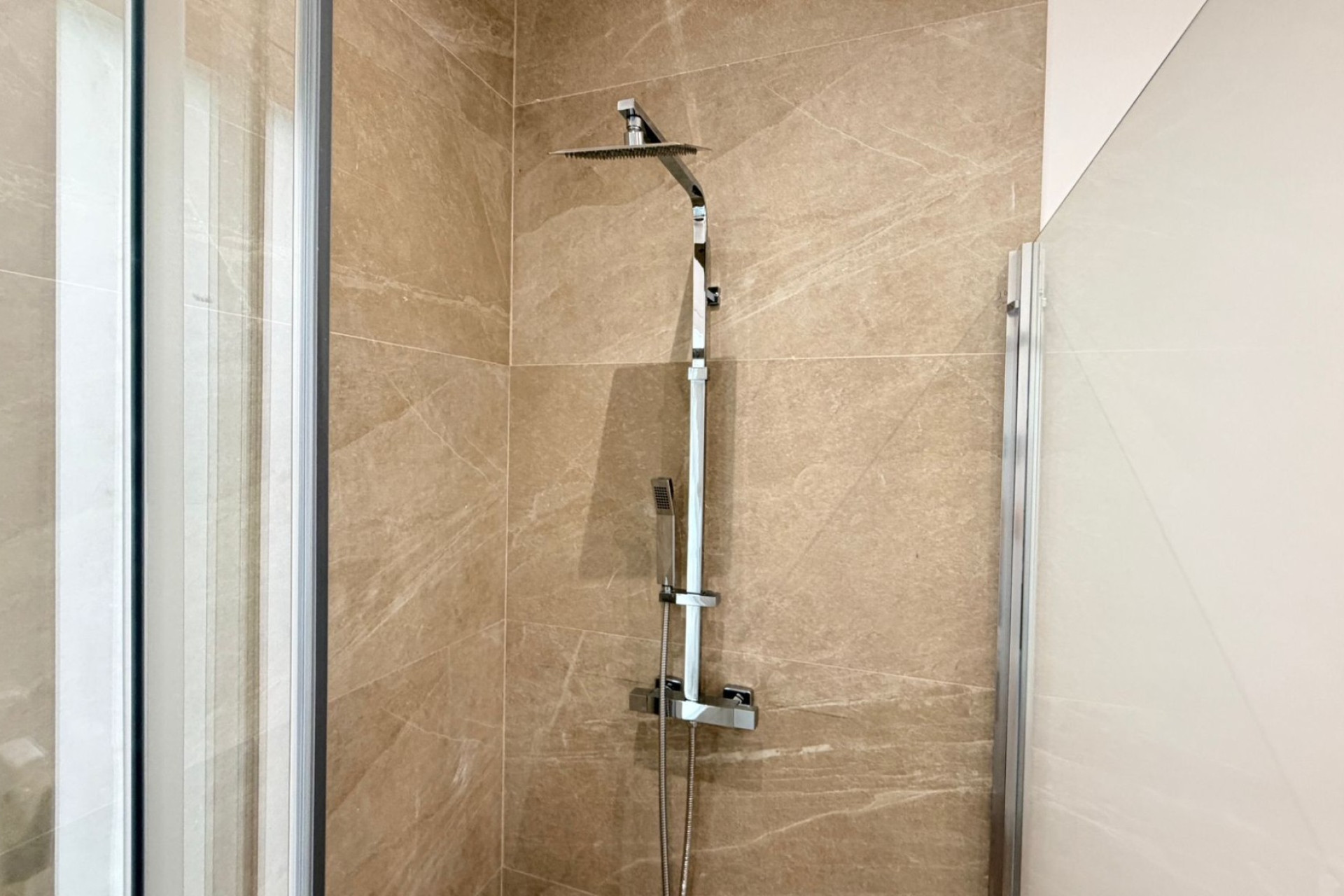 Resale - Townhouse - Catral