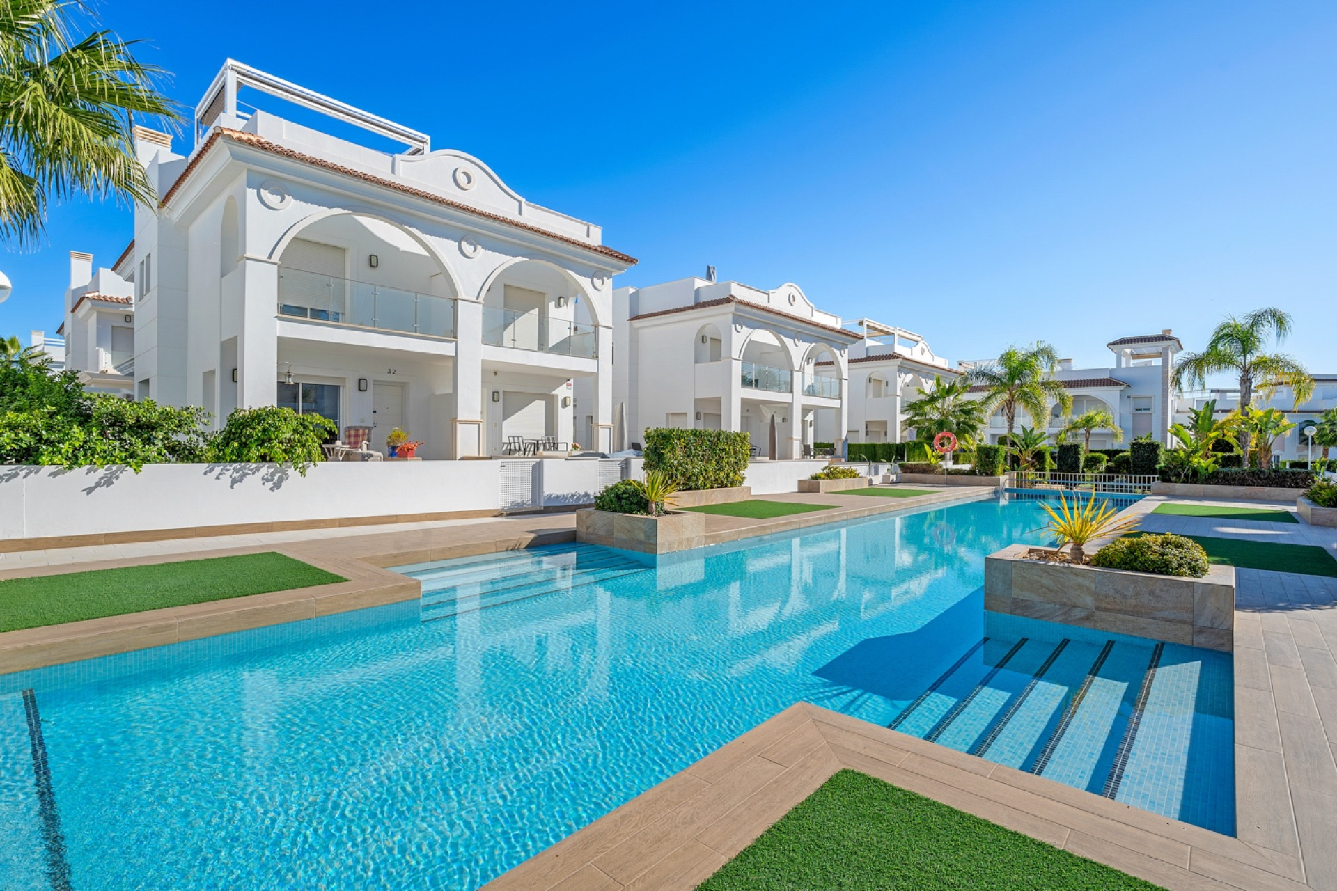 Resale - Townhouse - Ciudad Quesada - Doña pepa