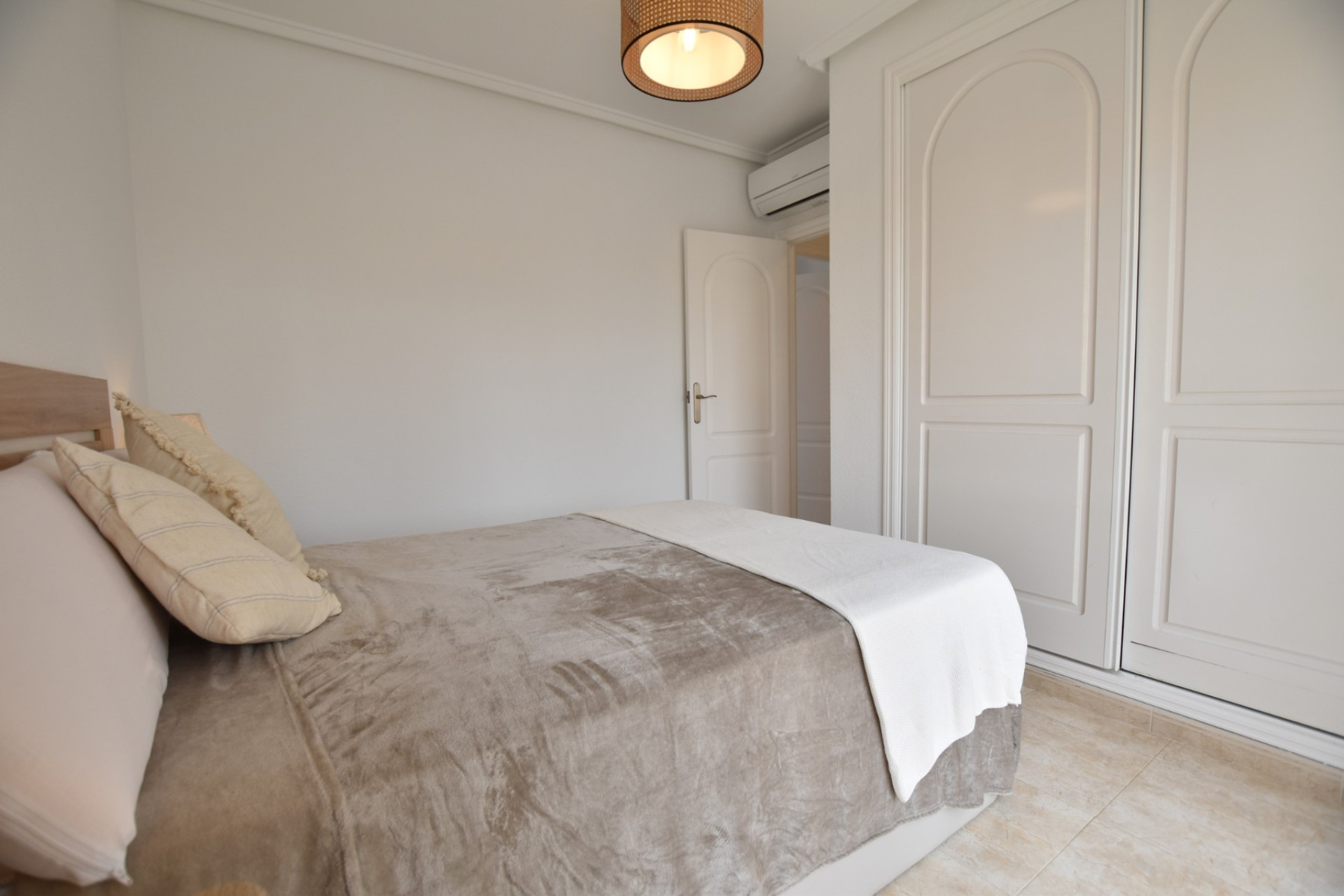 Resale - Townhouse - Ciudad Quesada - Doña pepa