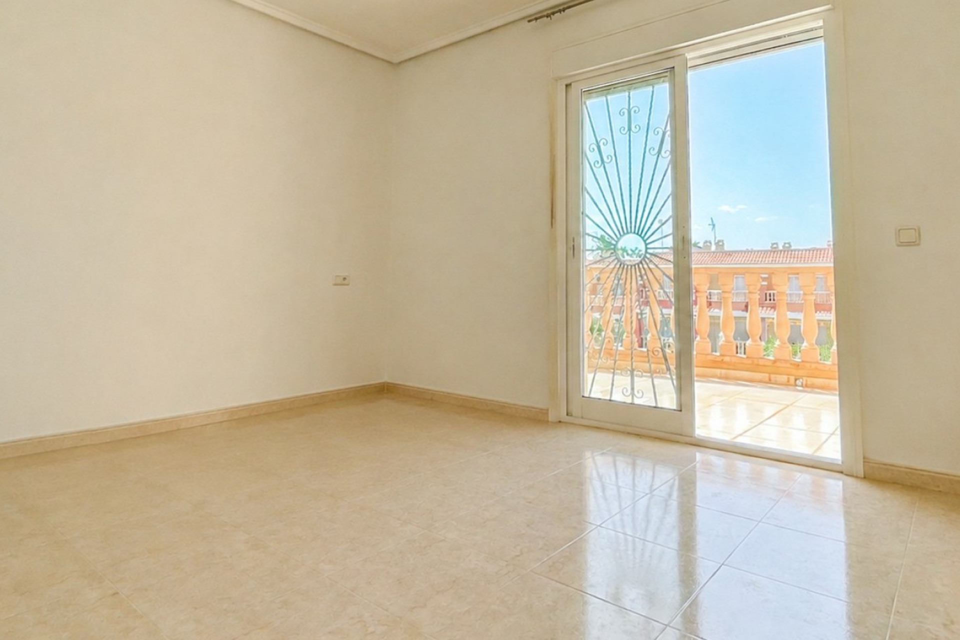 Resale - Townhouse - Ciudad Quesada - Doña Pepa