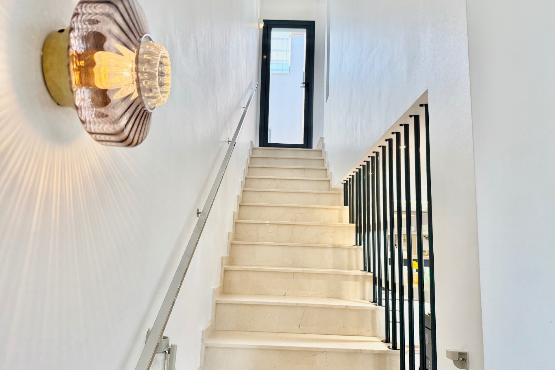 Resale - Townhouse - Ciudad Quesada - Lo Marabú