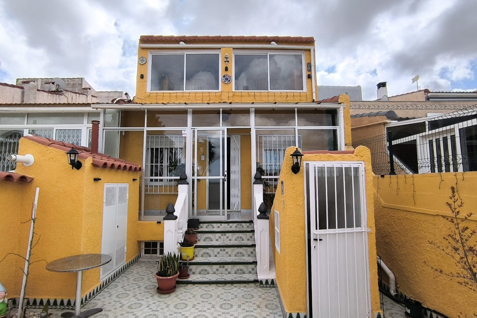 Resale - Townhouse - Ciudad Quesada