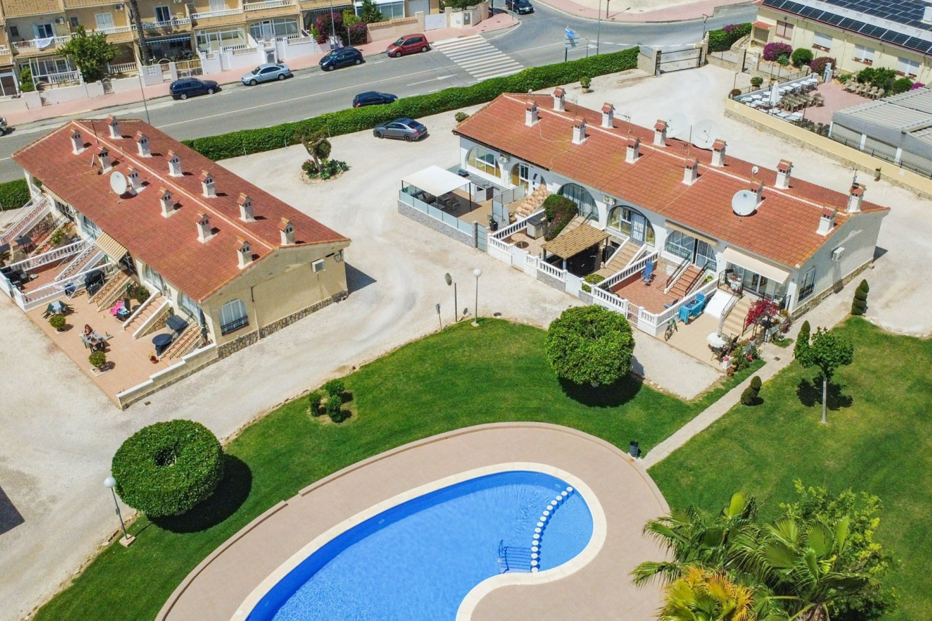 Resale - Townhouse - Ciudad Quesada