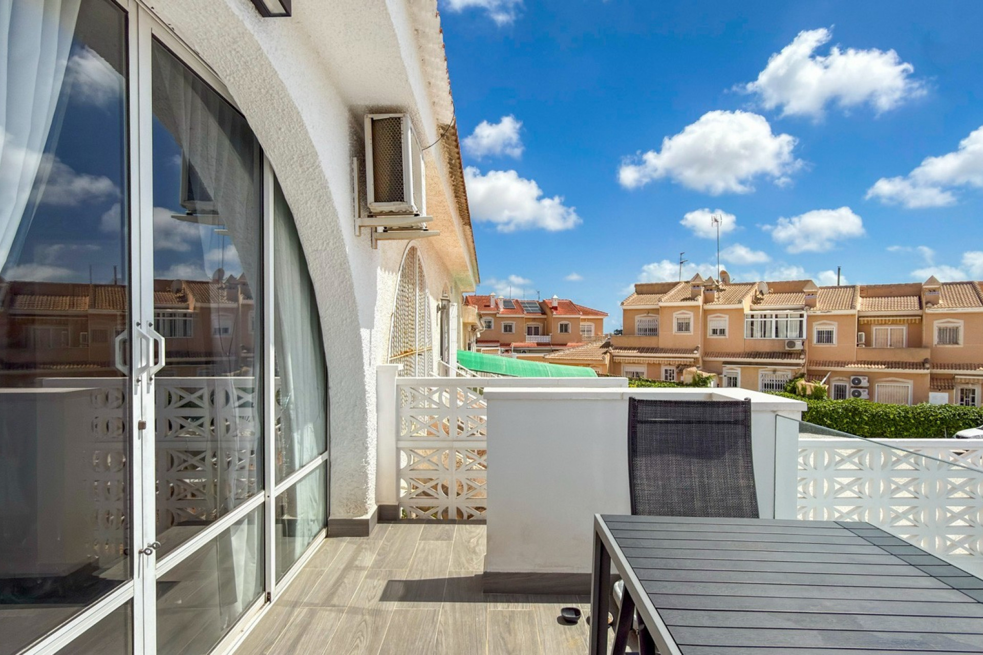 Resale - Townhouse - Ciudad Quesada