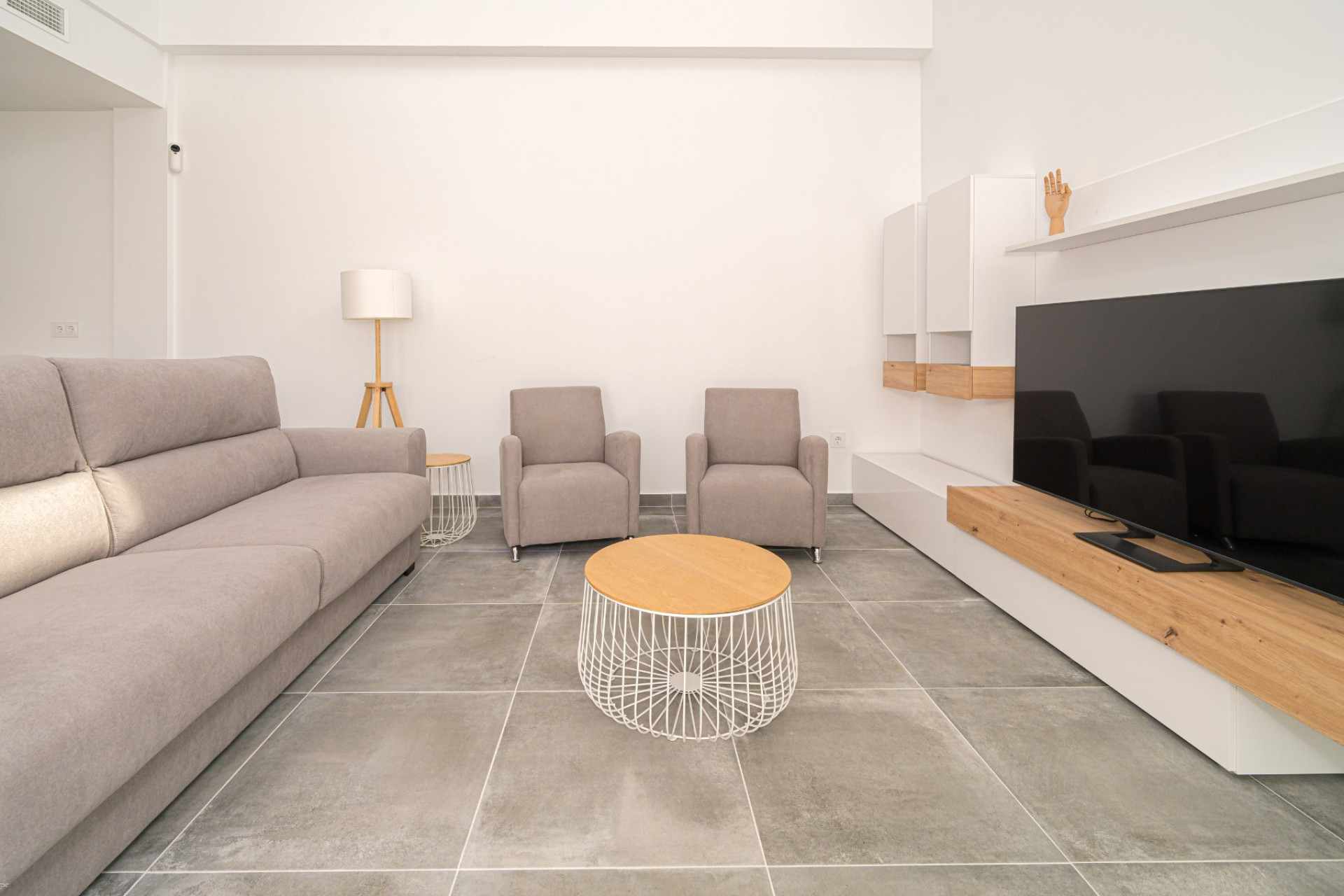 Resale - Townhouse - Daya Nueva