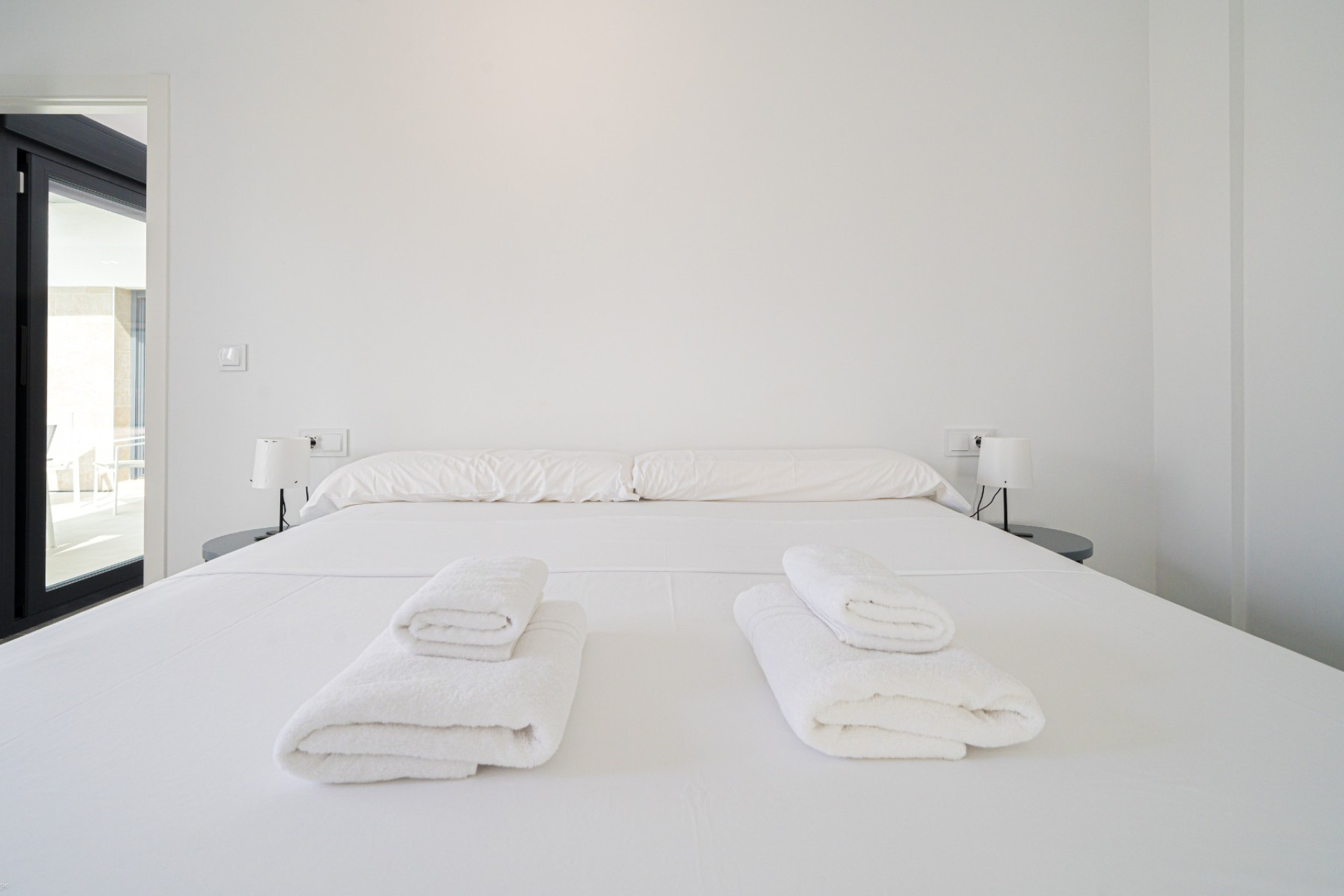 Resale - Townhouse - Daya Nueva