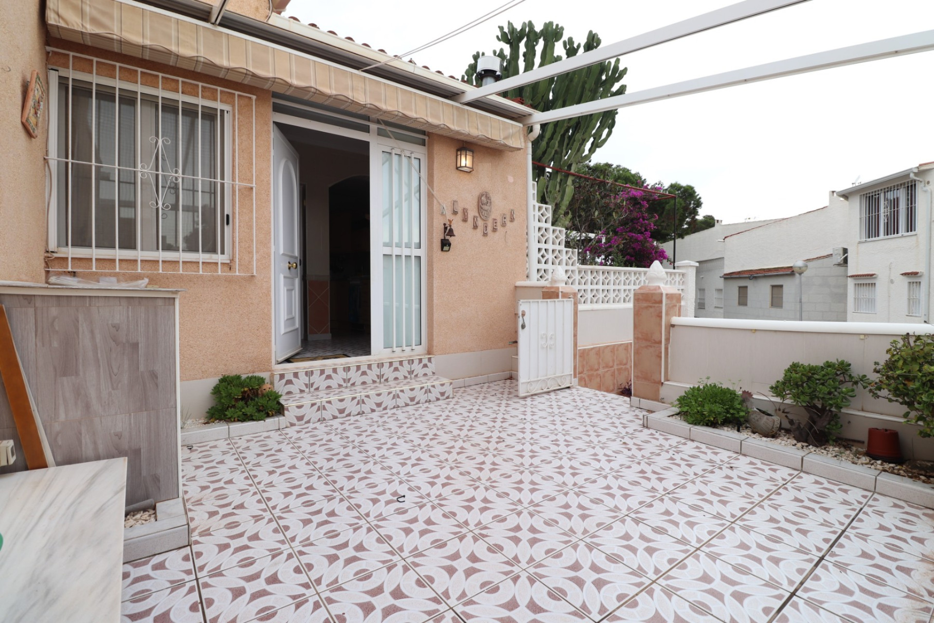 Resale - Townhouse - Guardamar del Segura - El Moncayo