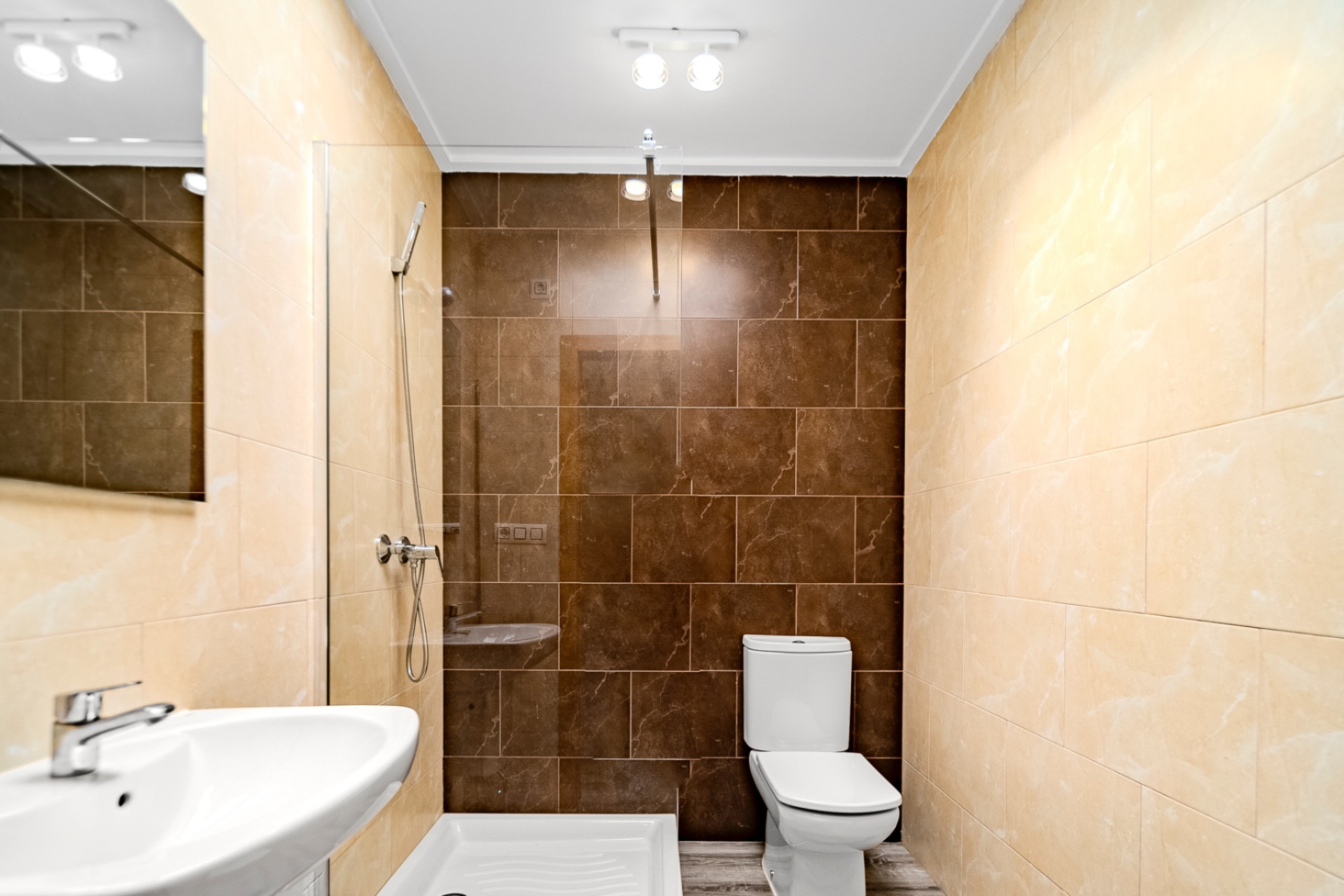 Resale - Townhouse - Los Balcones