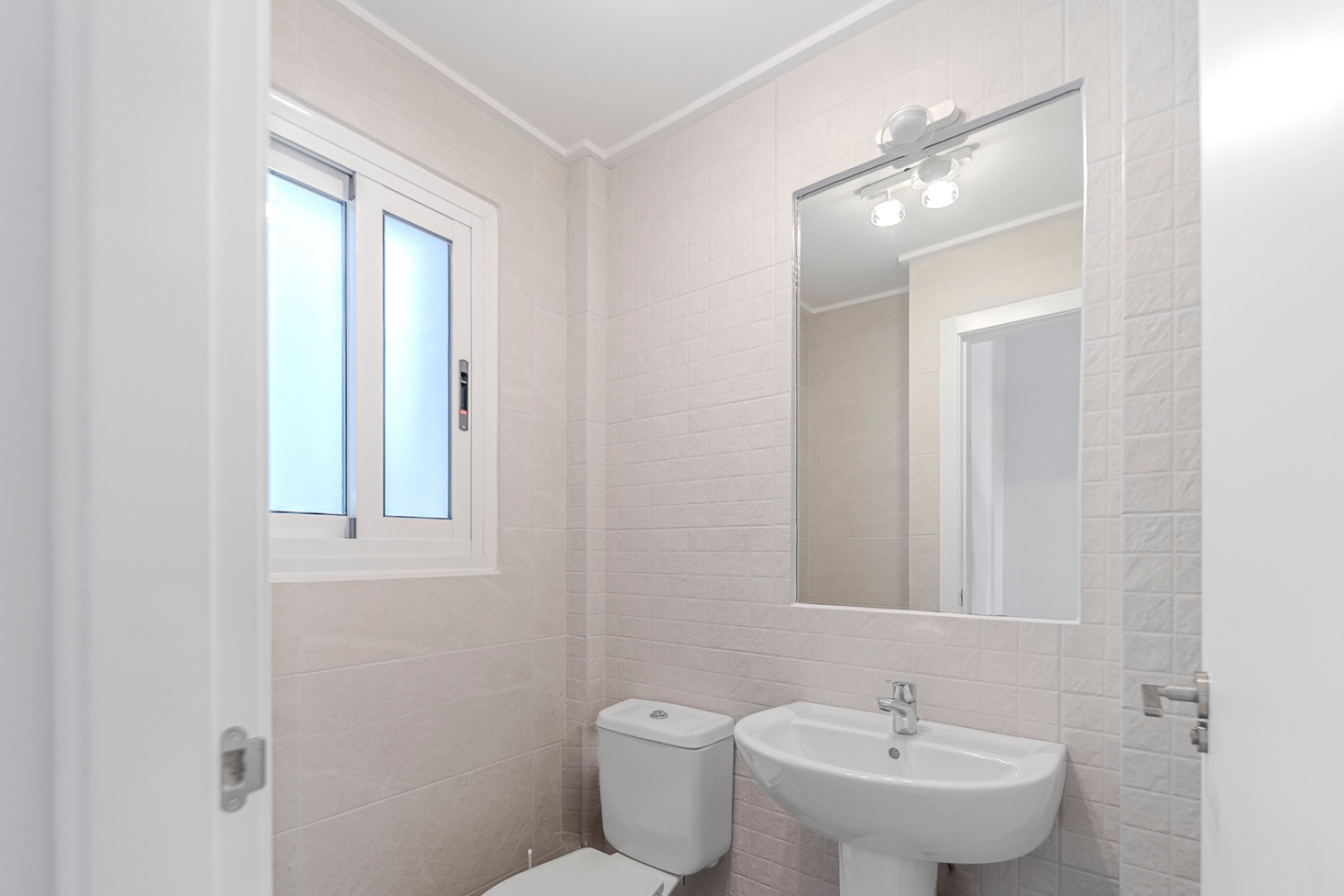 Resale - Townhouse - Los Balcones