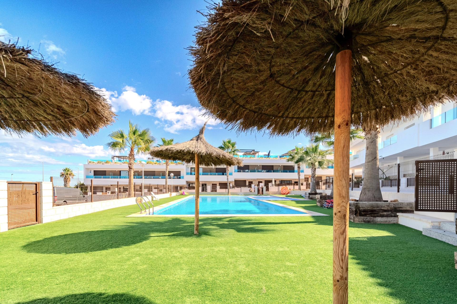 Resale - Townhouse - Los Balcones