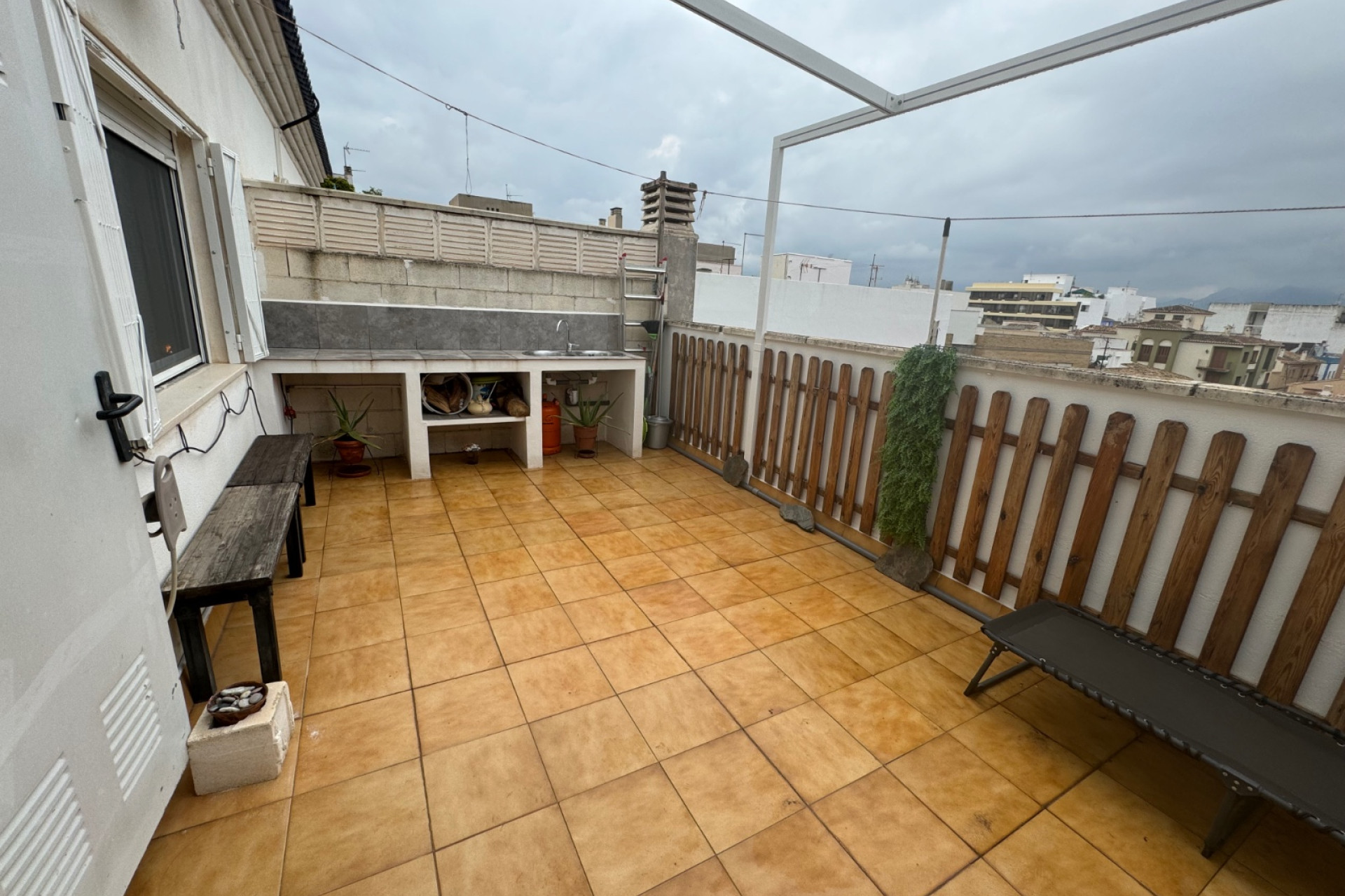 Resale - Townhouse - Ondara