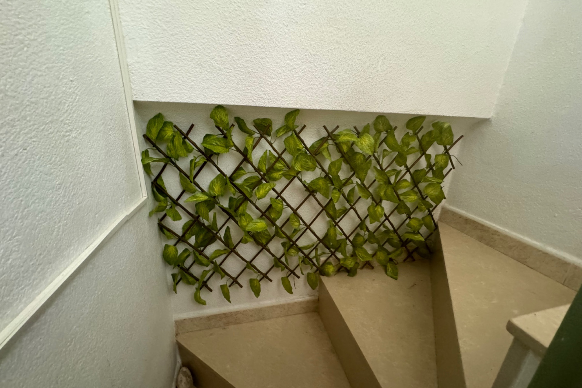 Resale - Townhouse - Ondara