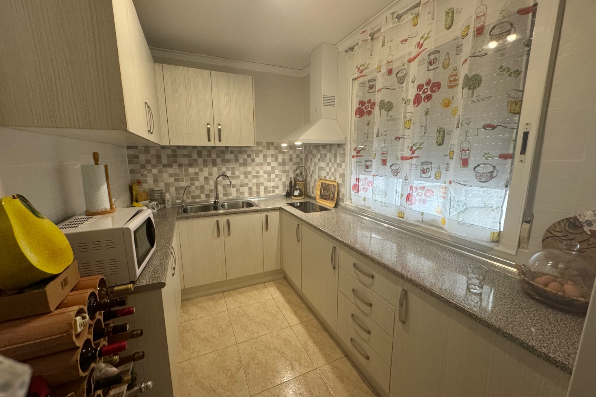 Resale - Townhouse - Ondara