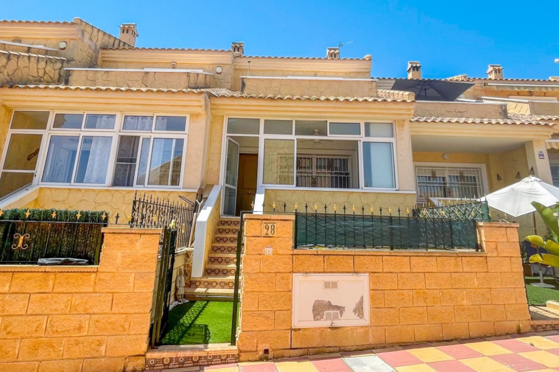 Resale - Townhouse - Orihuela Costa - Punta Prima
