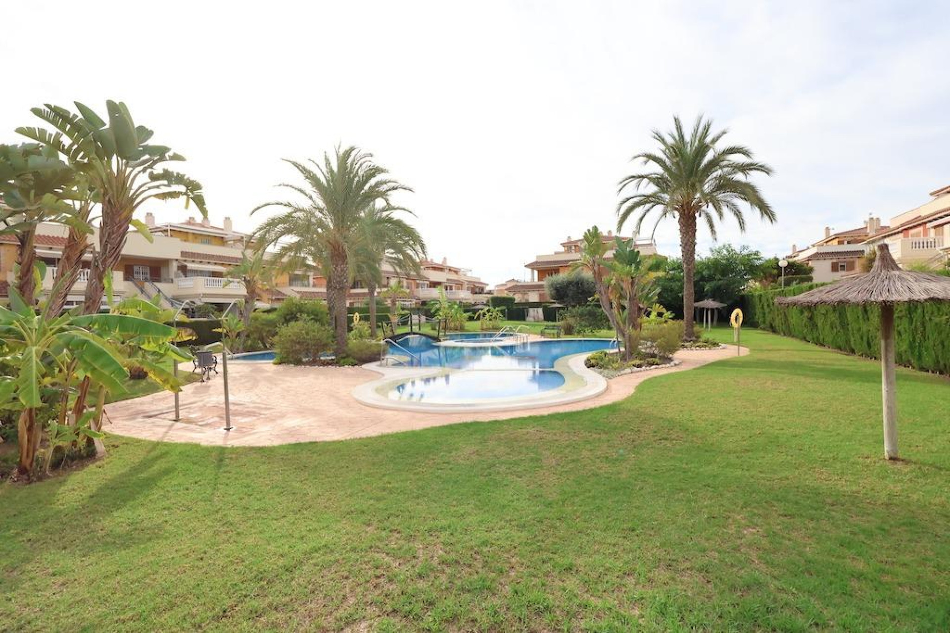 Resale - Townhouse - Orihuela Costa - Punta Prima