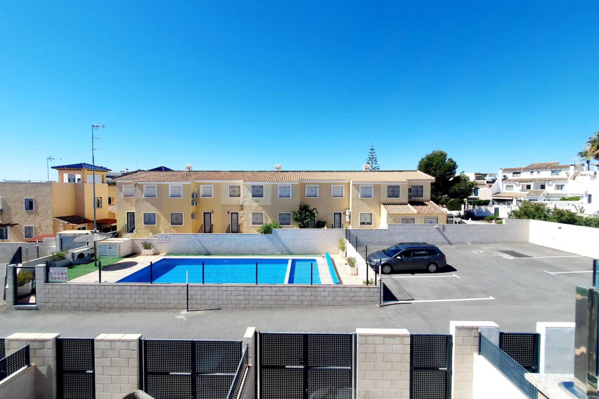 Resale - Townhouse - Orihuela Costa - Villamartín