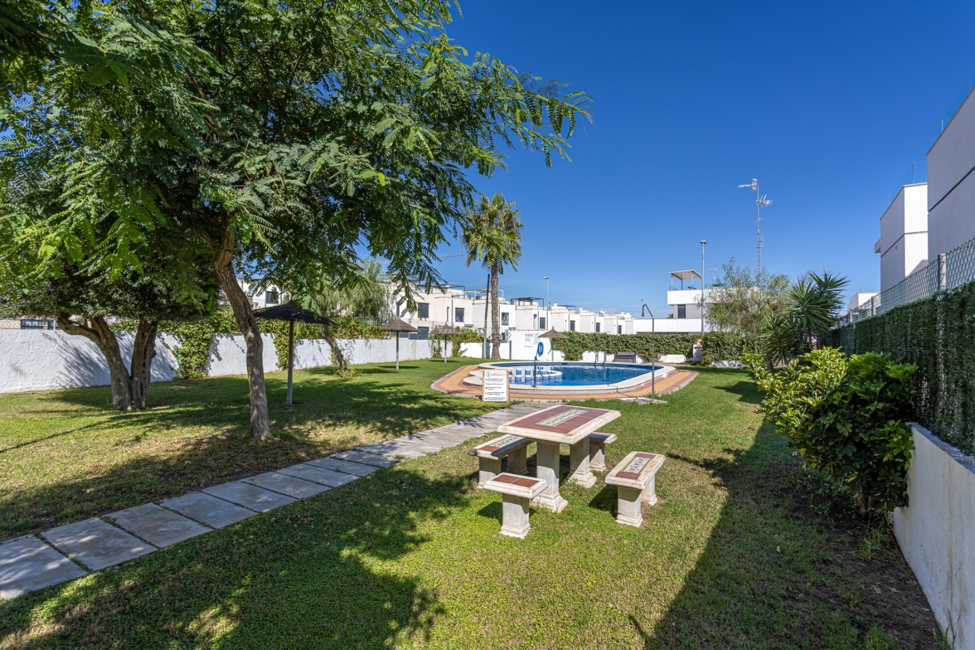 Resale - Townhouse - Orihuela Costa - Villamartín