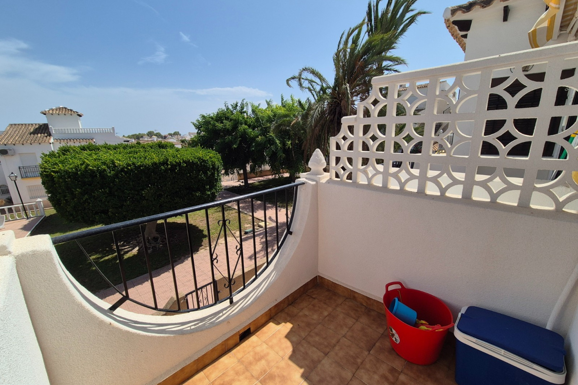 Resale - Townhouse - San Miguel de Salinas - Bellavista