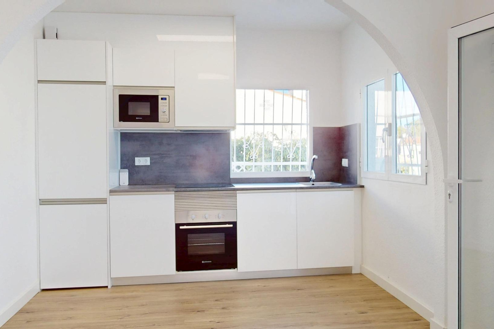 Resale - Townhouse - San Miguel de Salinas - BLUE LAGOON