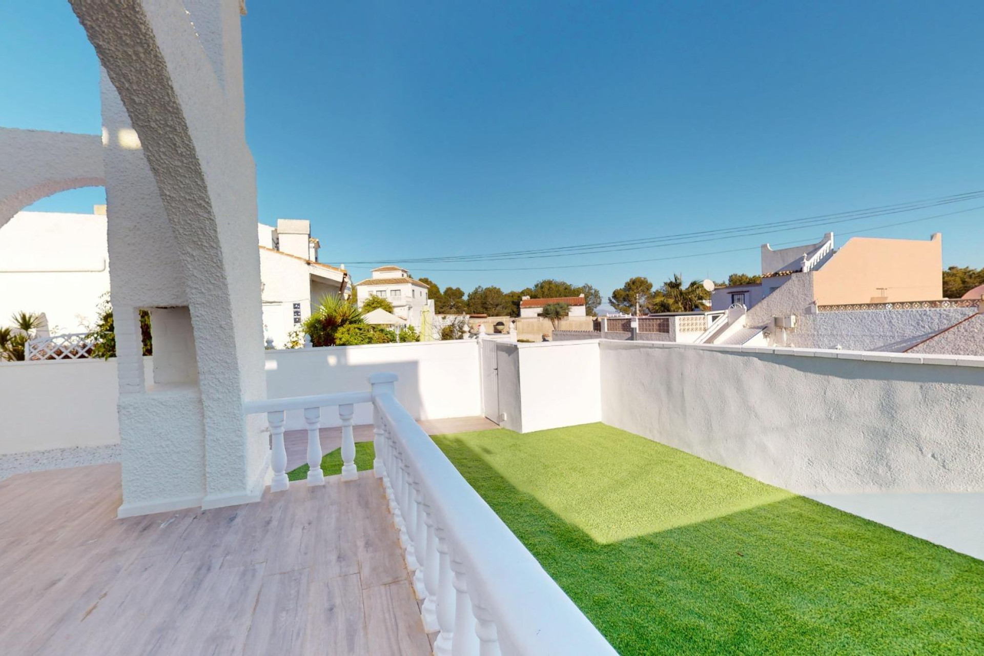 Resale - Townhouse - San Miguel de Salinas - BLUE LAGOON