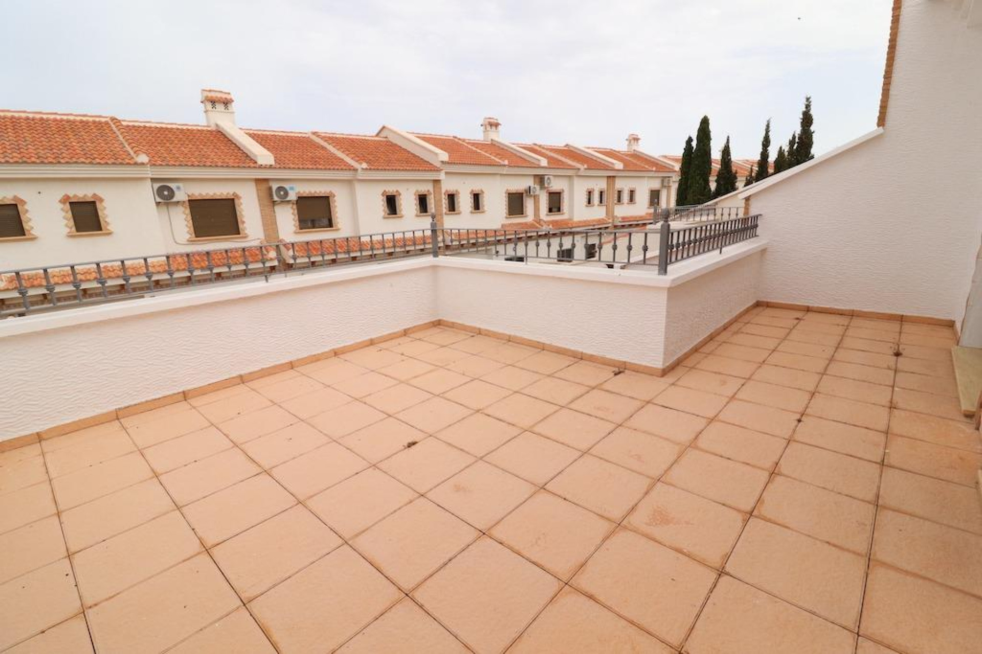 Resale - Townhouse - San Miguel de Salinas - Cerro Del Sol