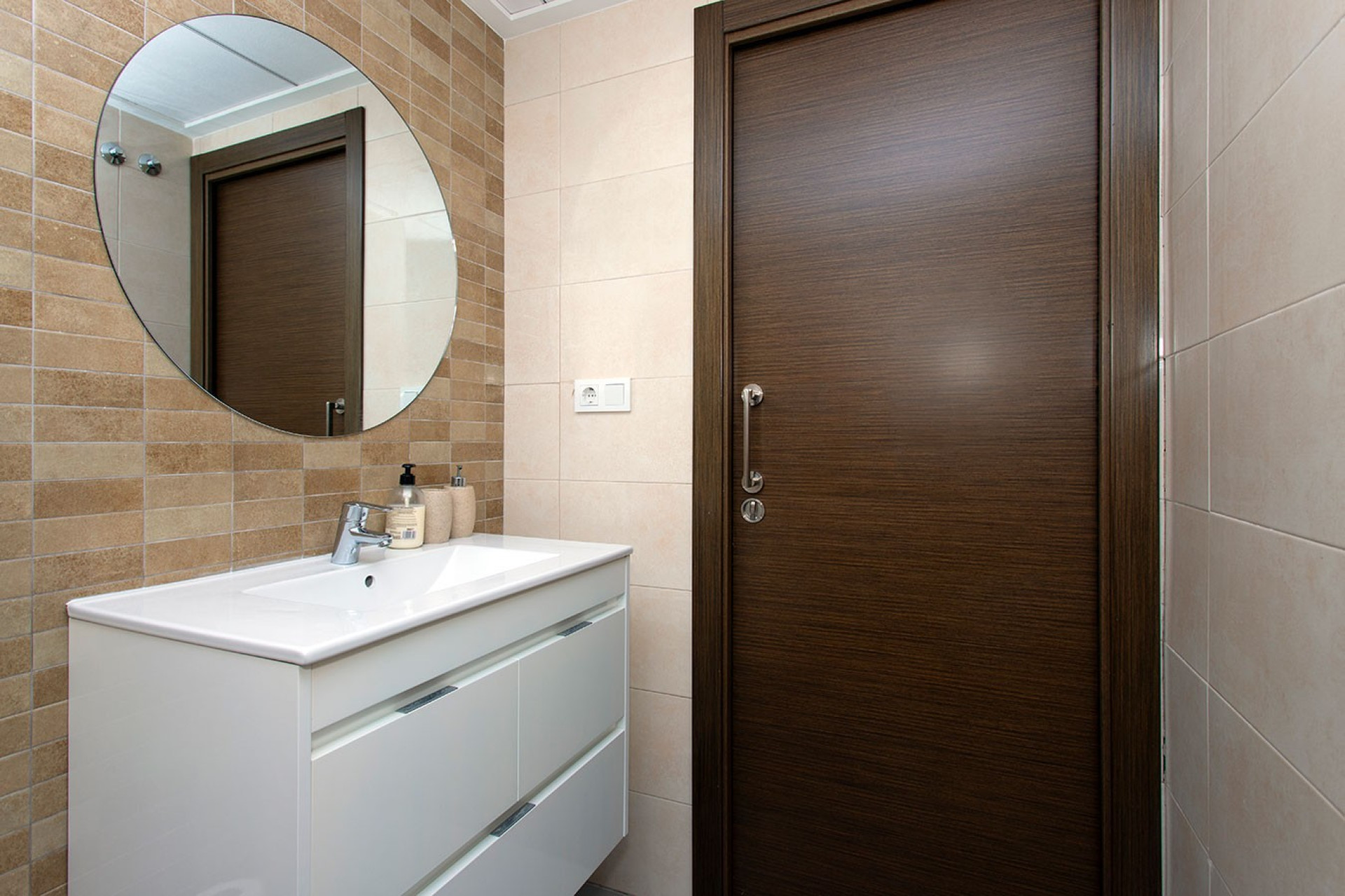 Resale - Townhouse - Torrevieja - Aguas Nuevas