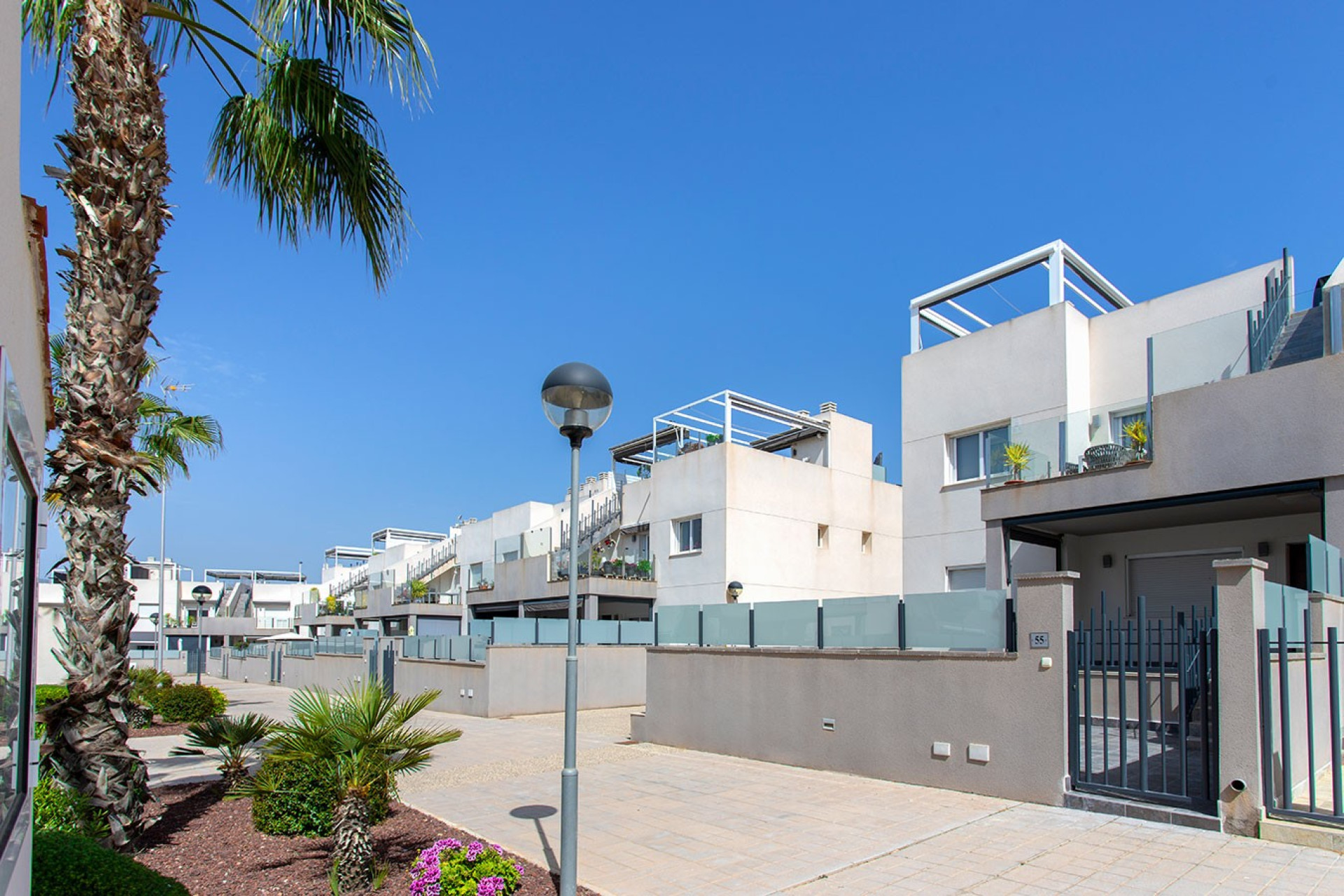 Resale - Townhouse - Torrevieja - Aguas Nuevas