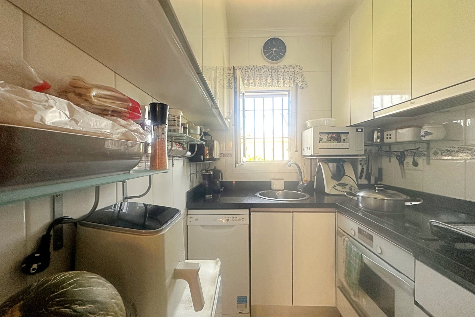 Resale - Townhouse - Torrevieja - Aguas Nuevas