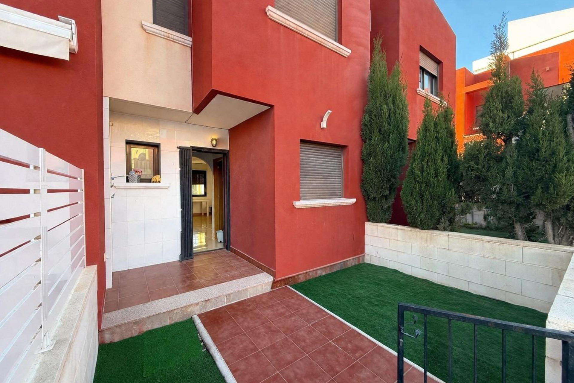 Resale - Townhouse - Torrevieja - Aguas Nuevas