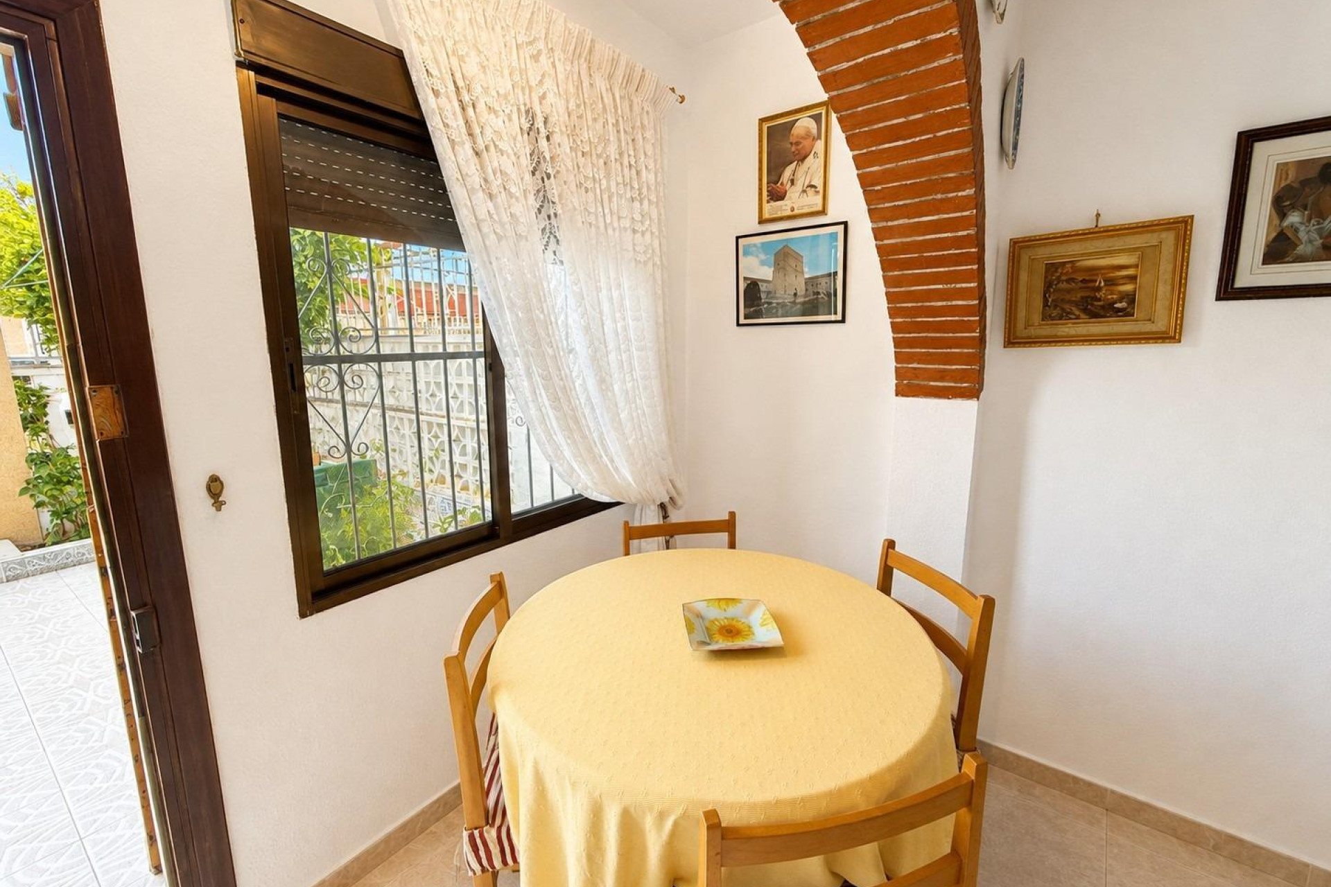 Resale - Townhouse - Torrevieja - La Siesta - El Salado -  Torreta