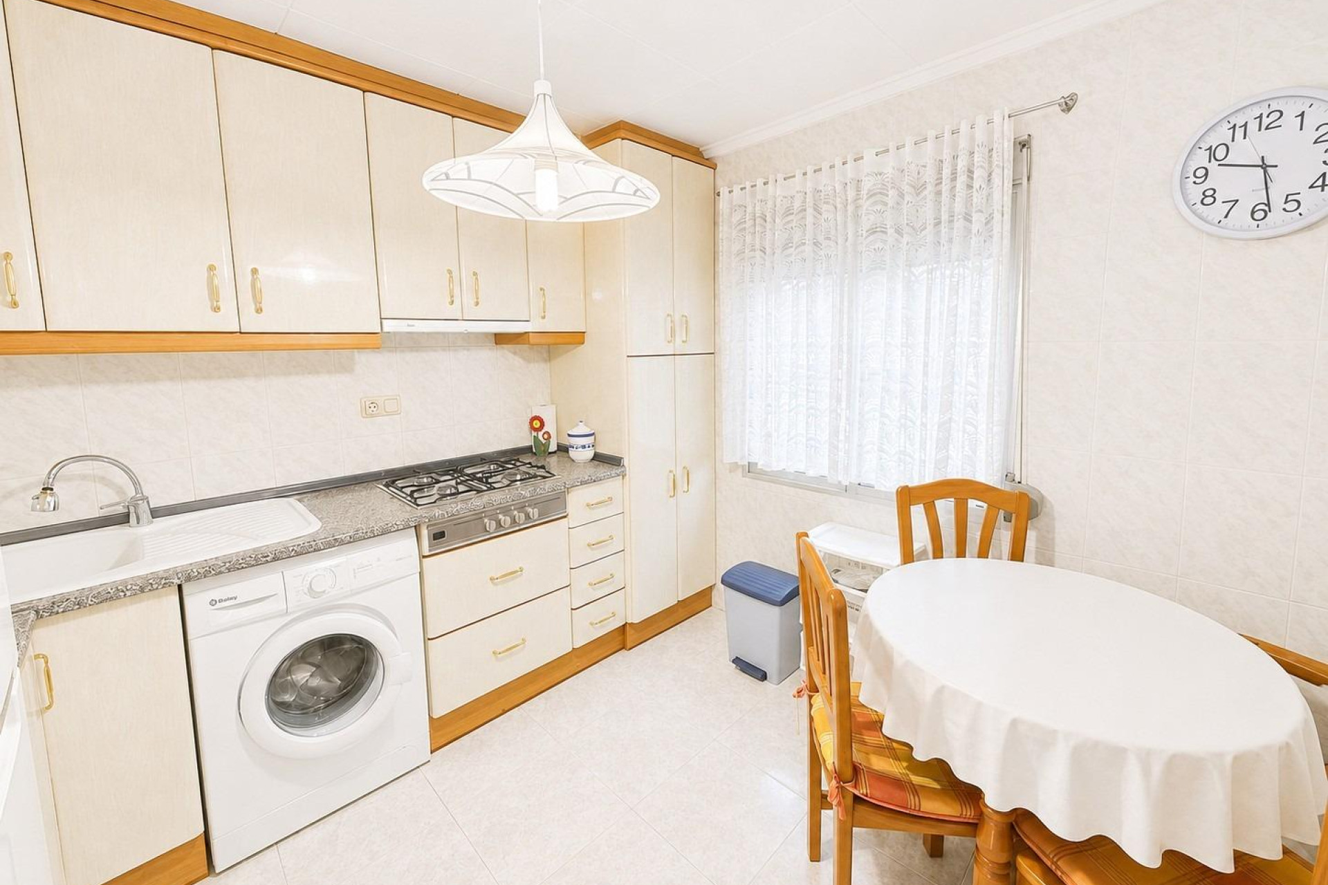 Resale - Townhouse - Torrevieja - La Siesta - El Salado -  Torreta
