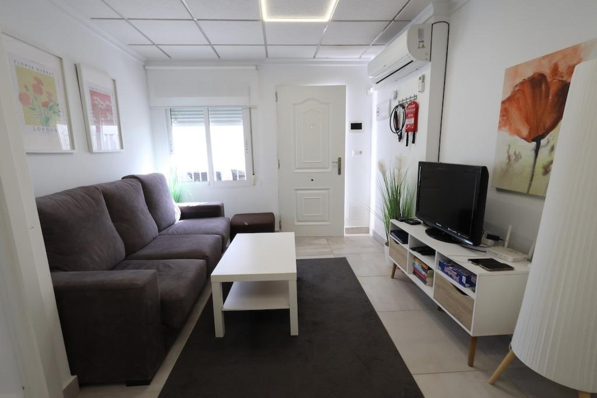 Resale - Townhouse - Torrevieja - La Siesta - El Salado -  Torreta