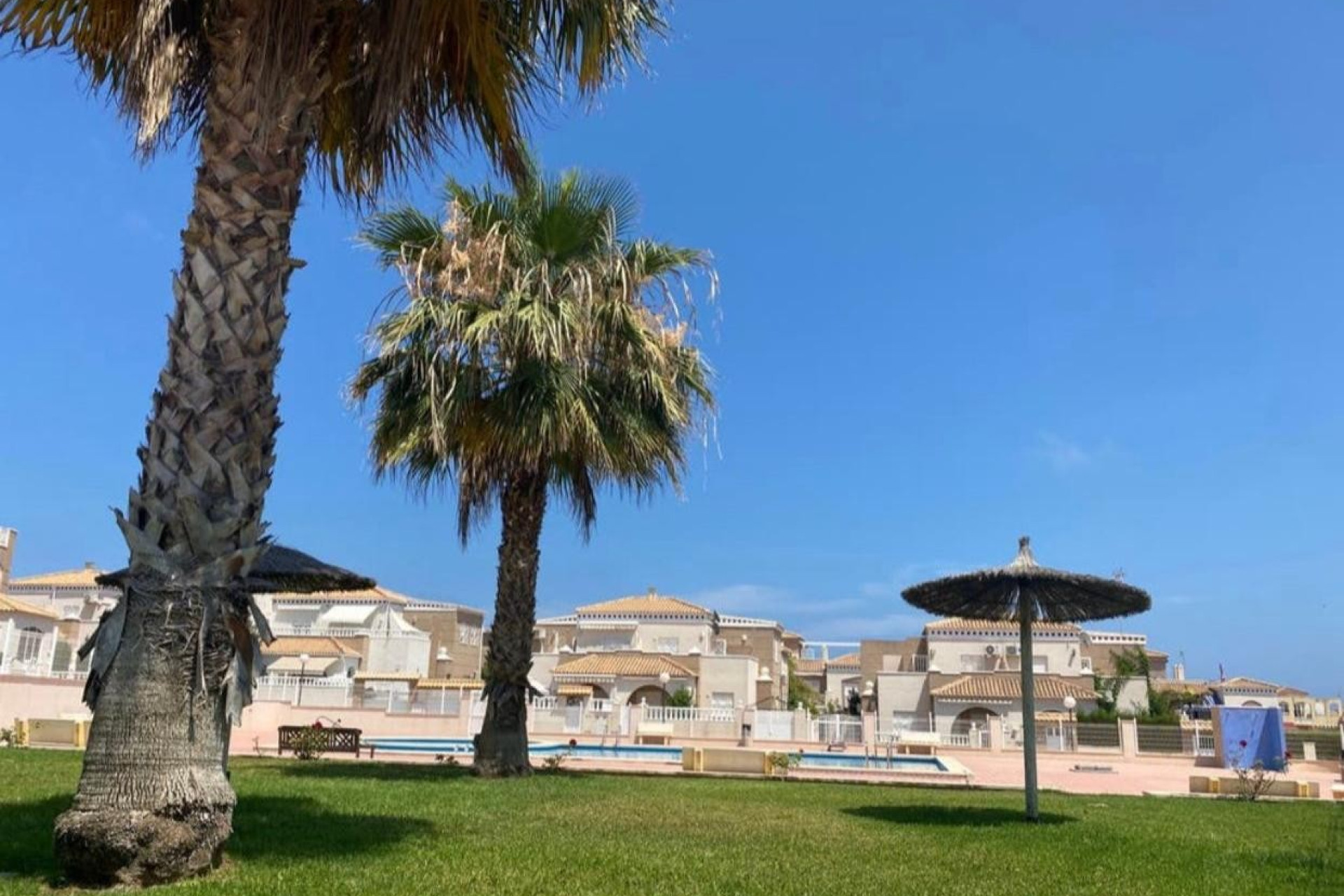 Resale - Townhouse - Torrevieja - Nueva Torrevieja