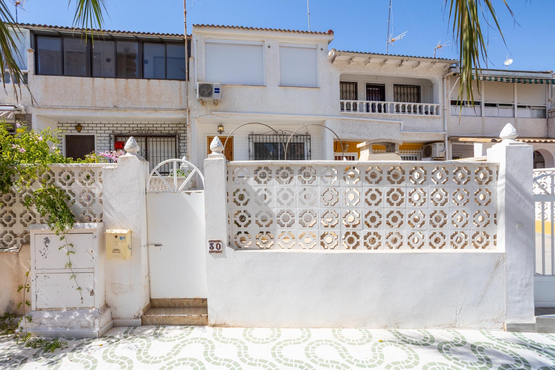 Resale - Townhouse - Torrevieja - Torre del moro