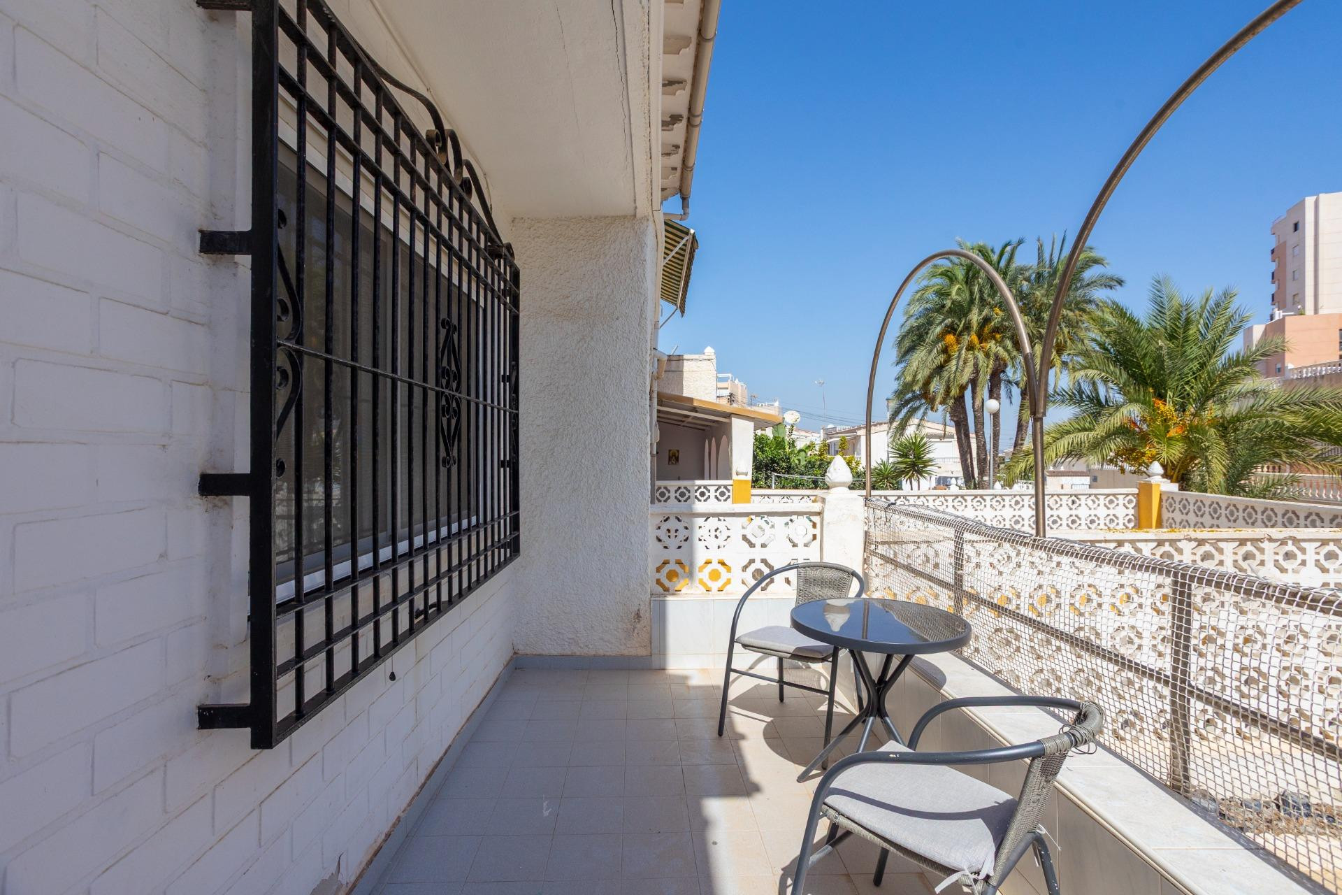 Resale - Townhouse - Torrevieja - Torre del moro