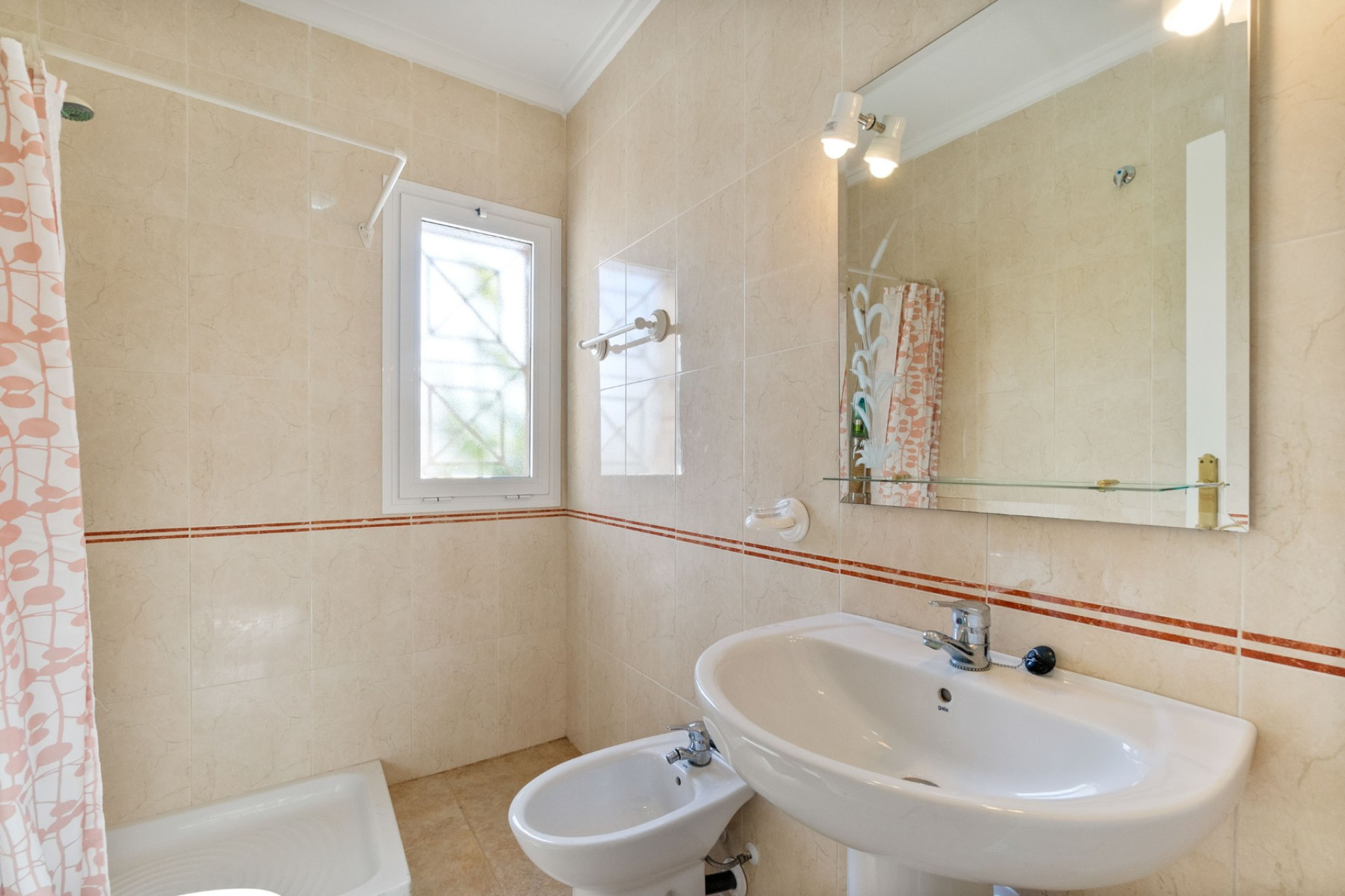 Resale - Townhouse - Torrevieja - torrevieja