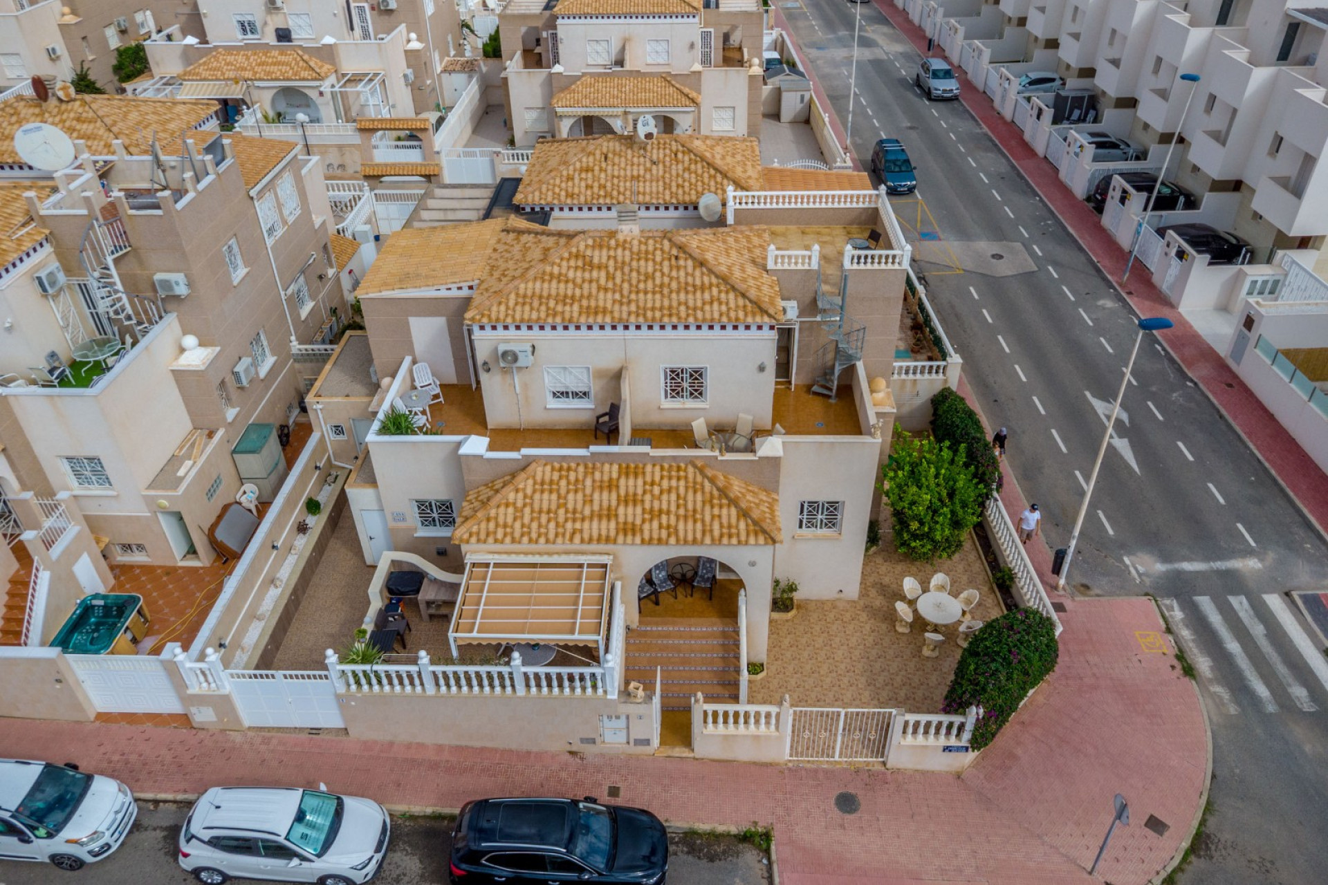 Resale - Townhouse - Torrevieja - torrevieja