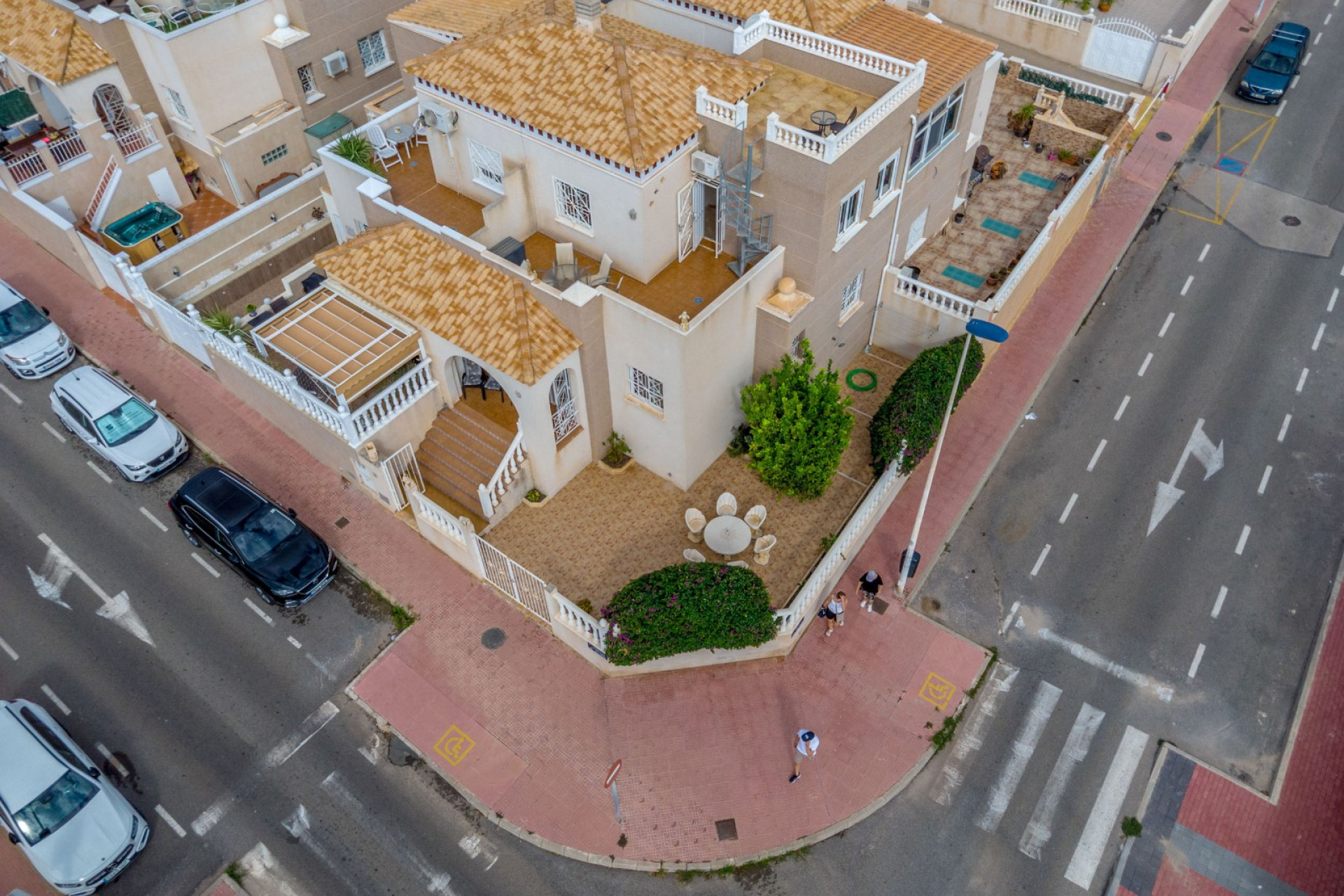 Resale - Townhouse - Torrevieja - torrevieja