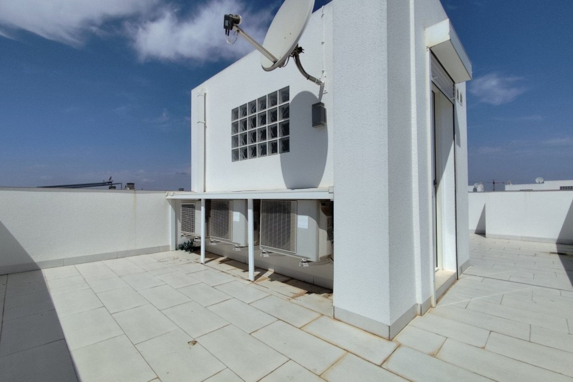 Resale - Townhouse - Torrevieja - torrevieja
