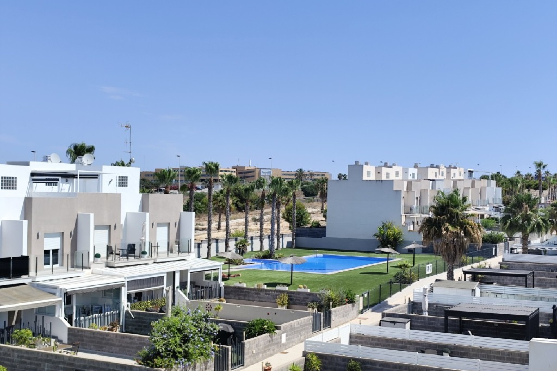 Resale - Townhouse - Torrevieja - torrevieja