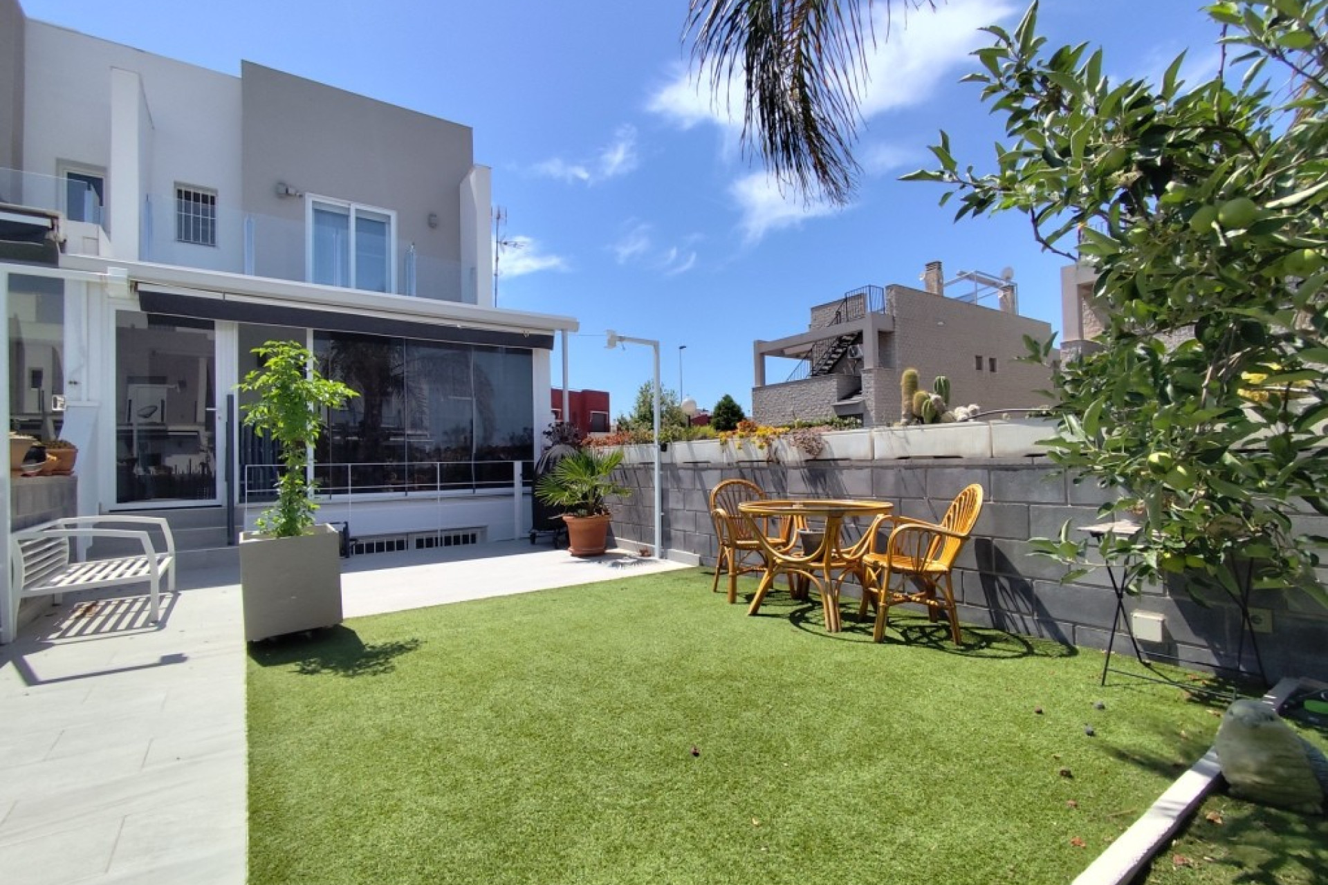 Resale - Townhouse - Torrevieja - torrevieja