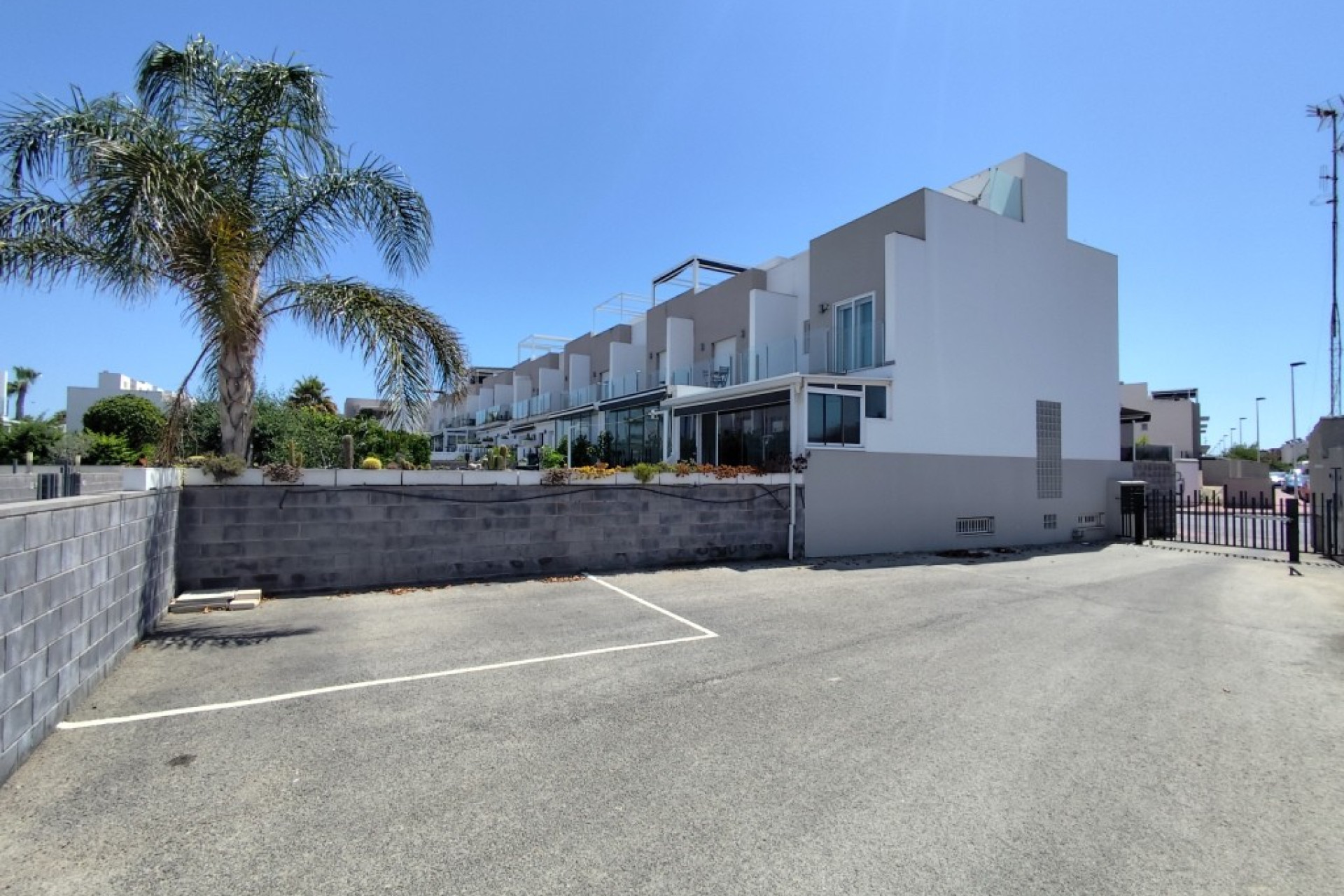 Resale - Townhouse - Torrevieja - torrevieja
